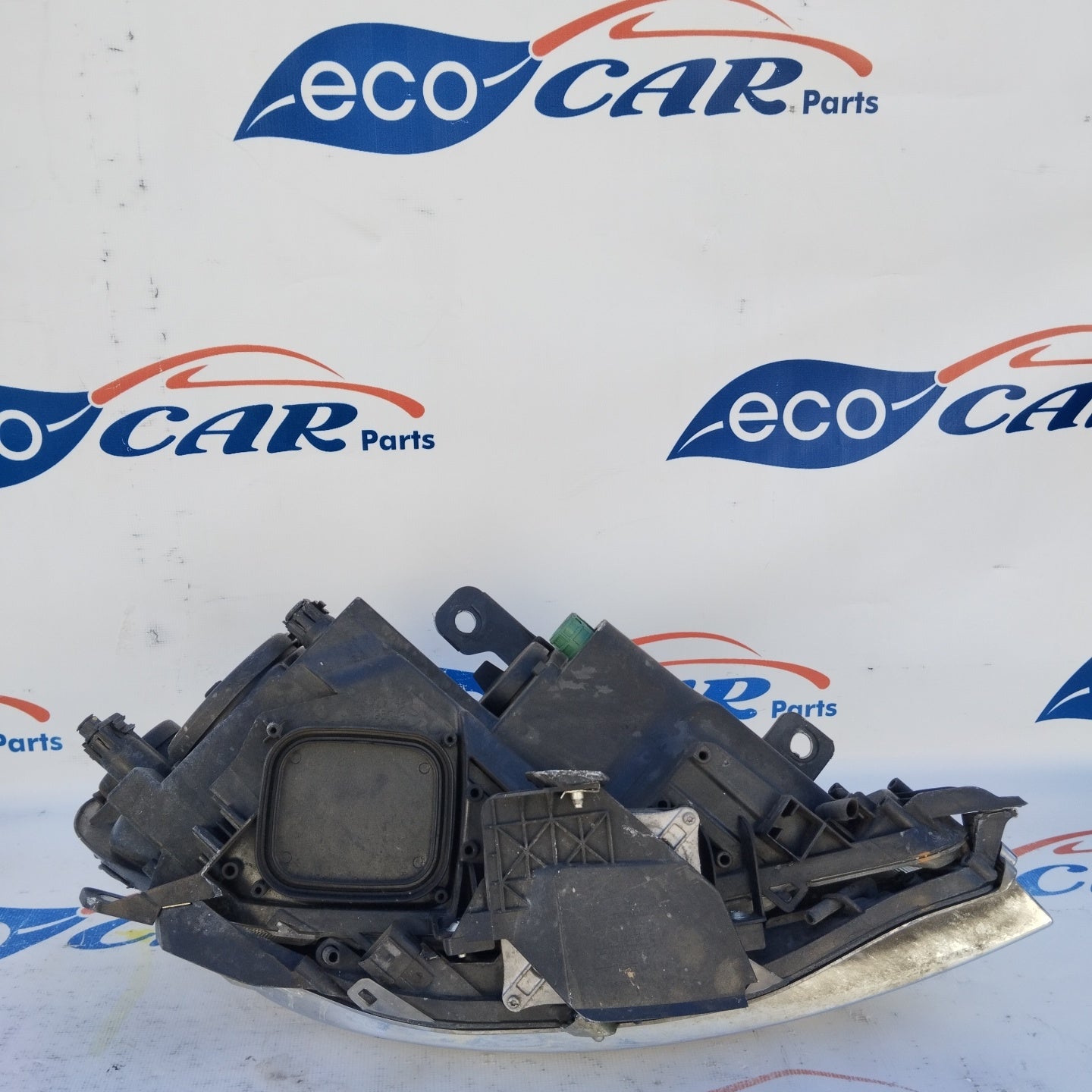 Left Xenon front light Lancia Delta 2010 ecoAG3095