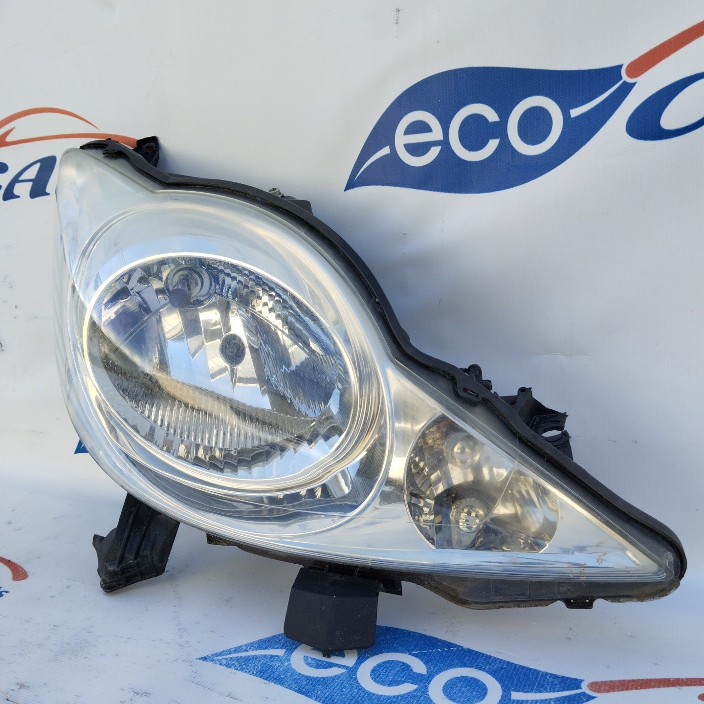 Fanale anteriore dx Peugeot 107 ecoAG3096