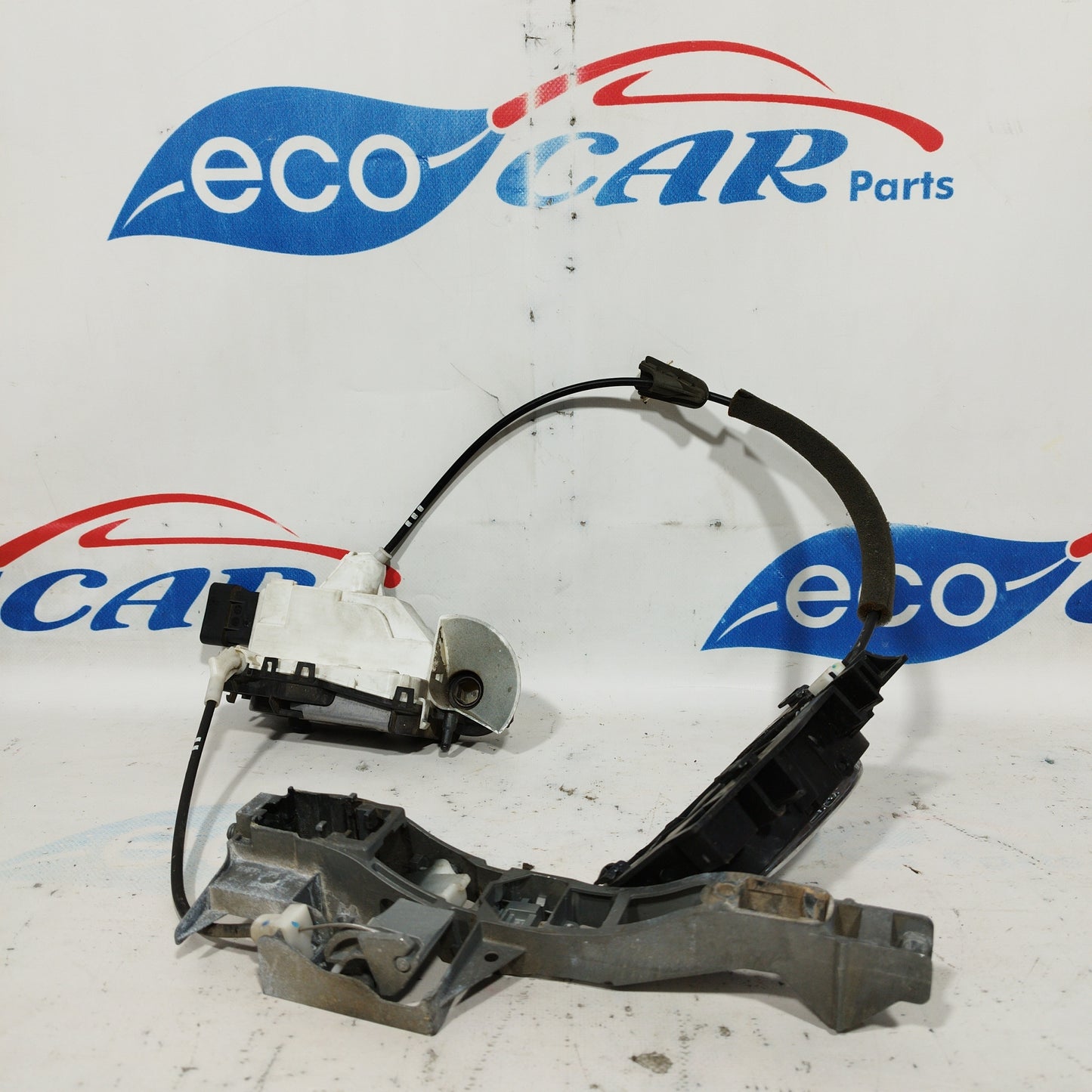 Left front lock Peugeot 5008 2009 6 pin ecoAC5530