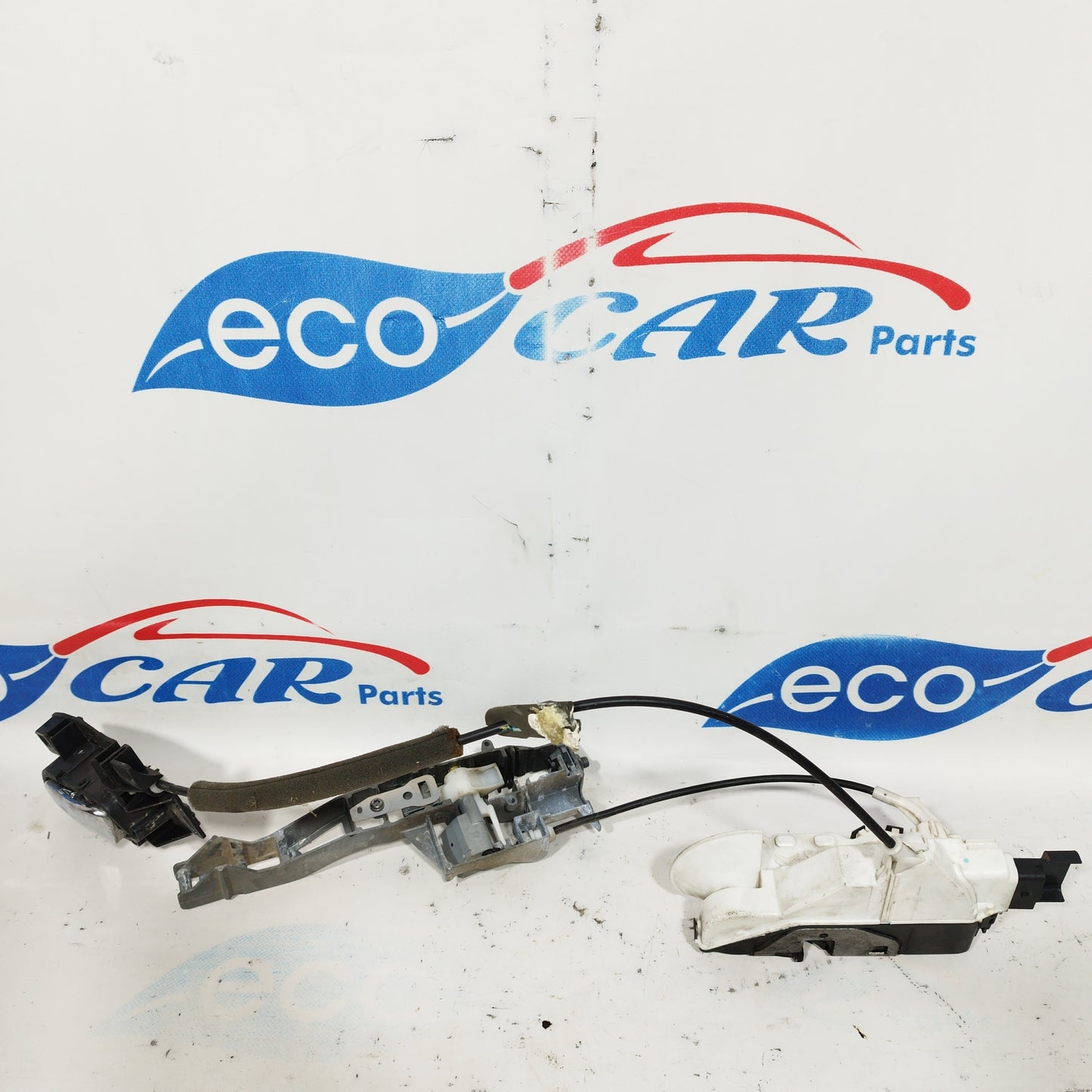 Left front lock Peugeot 5008 2009 6 pin ecoAC5530