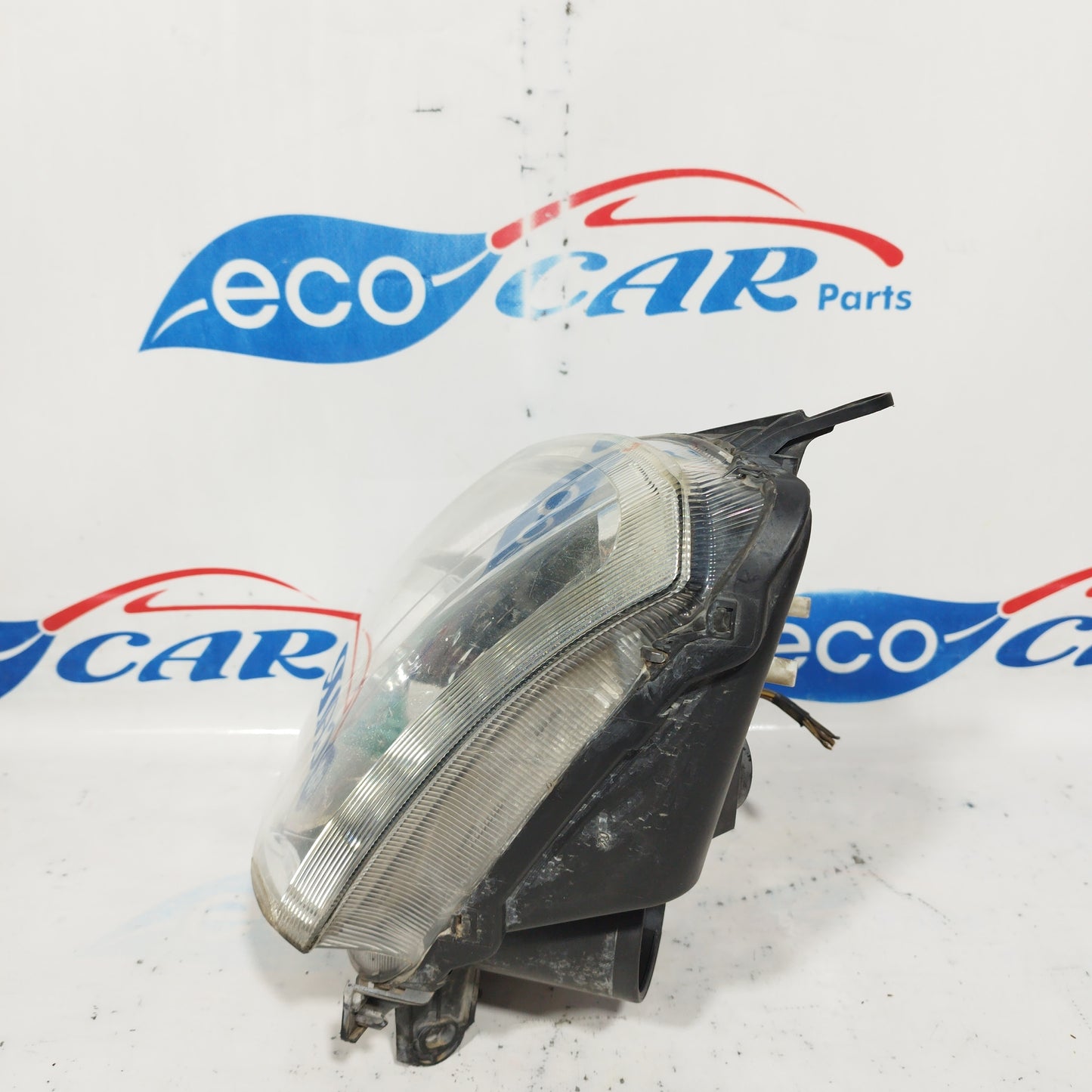 Left front light Opel Meriva 2005 code: 93321052 ecoAC5550