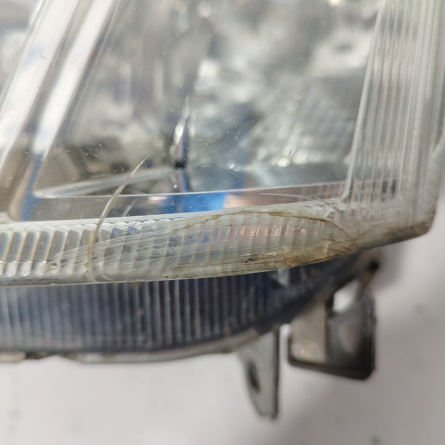 Left front light Opel Meriva 2005 code: 93321052 ecoAC5550