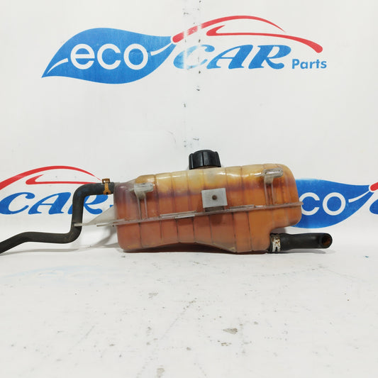 Expansion tank Renault Clio 1.2 b 2011 code: 0032102 ecoAC5555