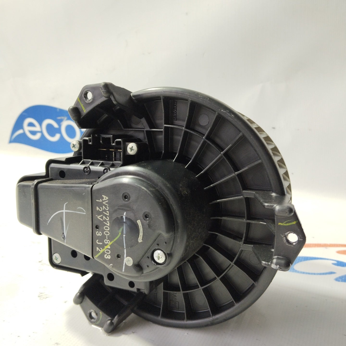 Interior heater fan Toyota Auris 2007 code: Av272700-8103 ecoAG3124