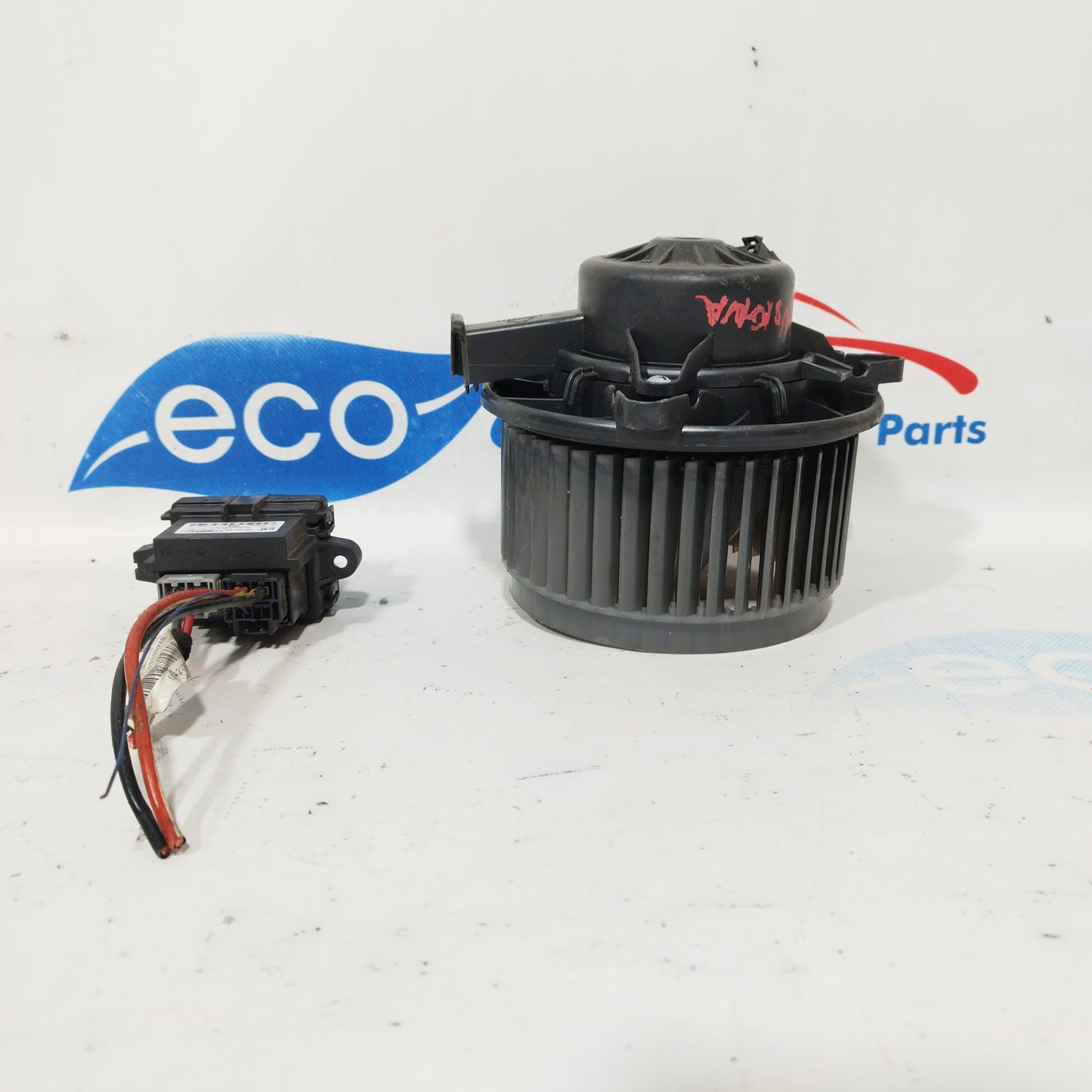 Interior heater fan Opel Insignia 2014 2 PIN code: 13263279B ecoAC5582