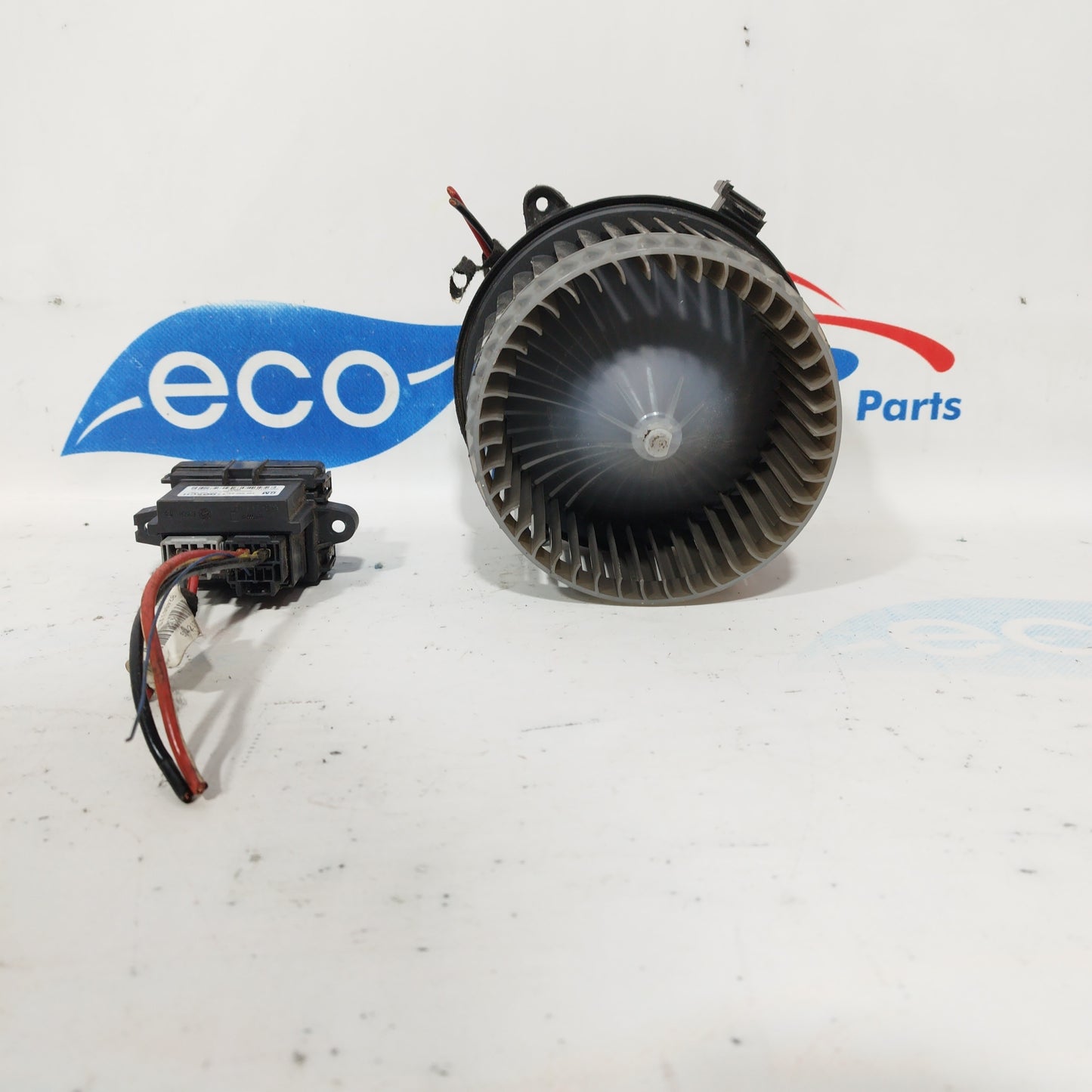 Interior heater fan Opel Insignia 2014 2 PIN code: 13263279B ecoAC5582