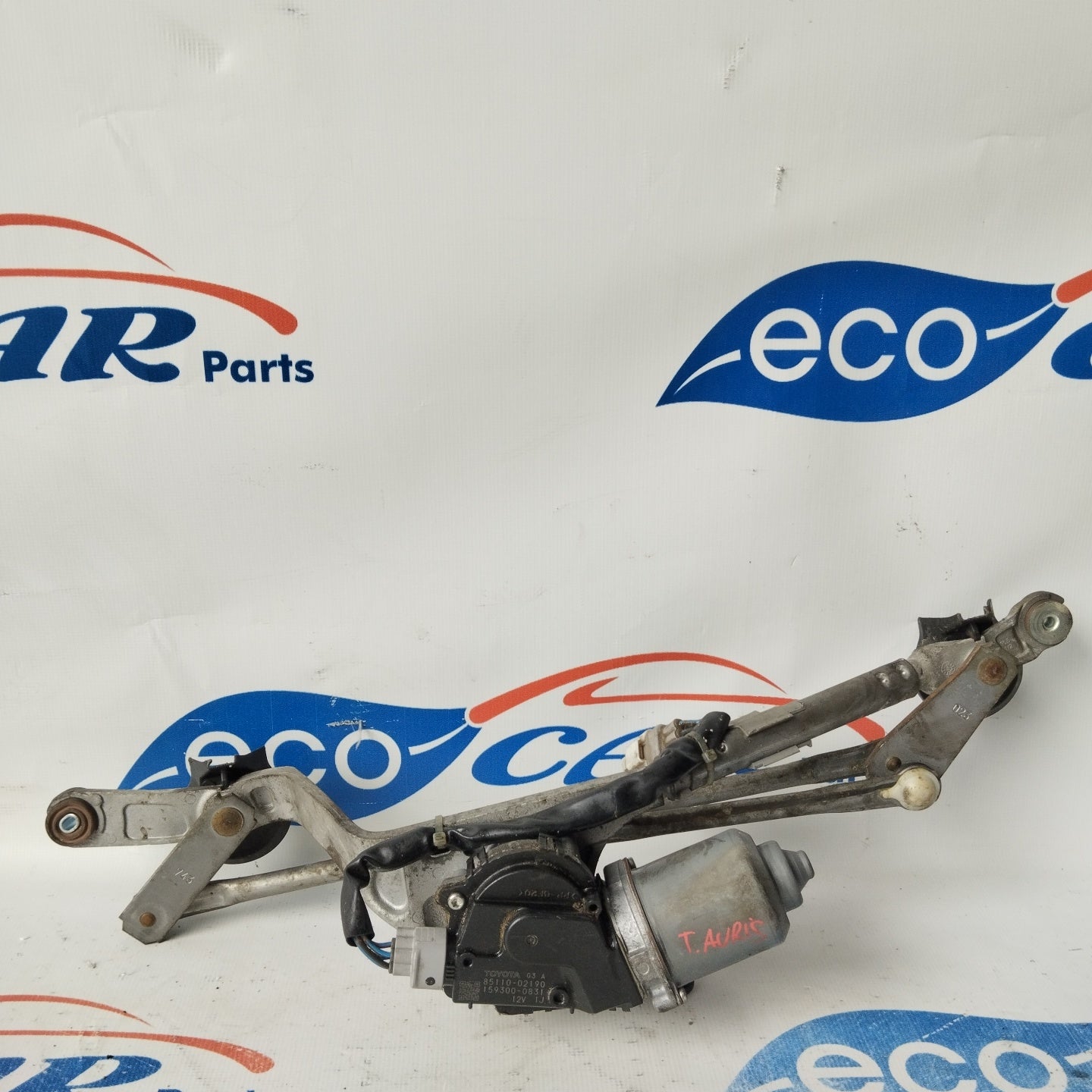 Front windshield wiper motor Toyota Auris 2007 code: 85110-02190 ecoAG3136