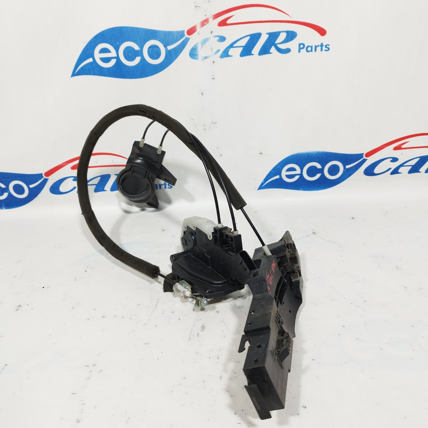 Rear right lock Nissan Micra k13 2011 2 PIN Code: y24-14510 ecoAC5604