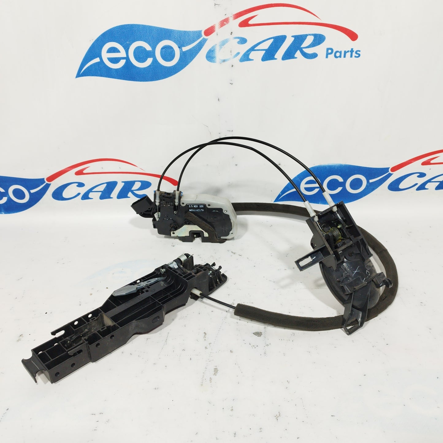 Rear right lock Nissan Micra k13 2011 2 PIN Code: y24-14510 ecoAC5604