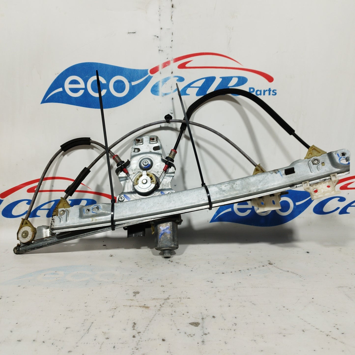 Right front rack Citroen C5 2010 6 pin Code: 0130822445 ecoAC5635