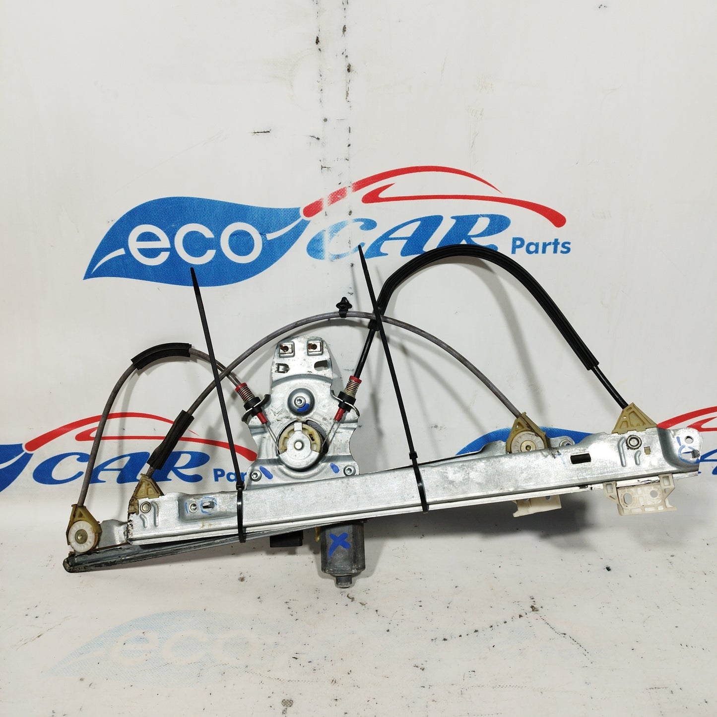 Right front rack Citroen C5 2010 6 pin Code: 0130822445 ecoAC5635