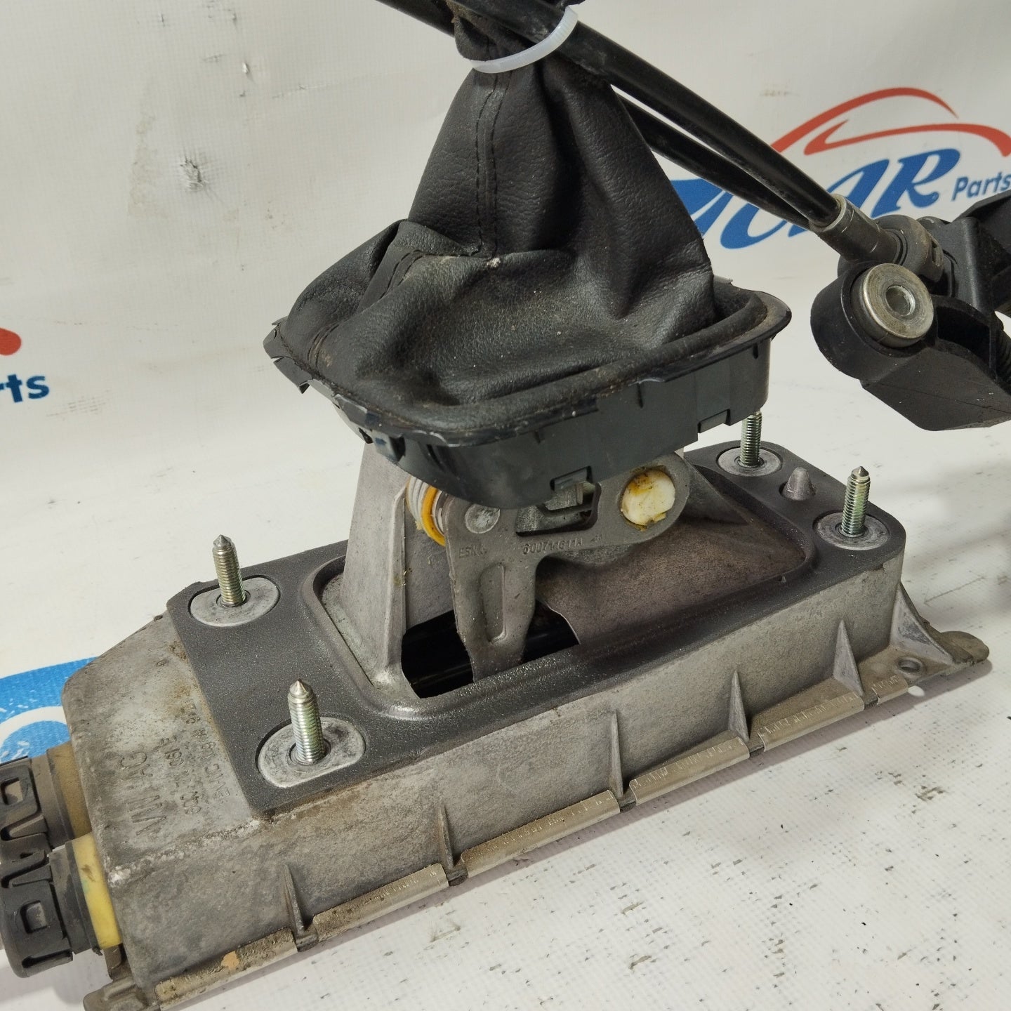 Leva cambio con cavi Volkswagen Polo 1.2 benzina 2014 5 marce cod: 6q0711061E ecoAG3198