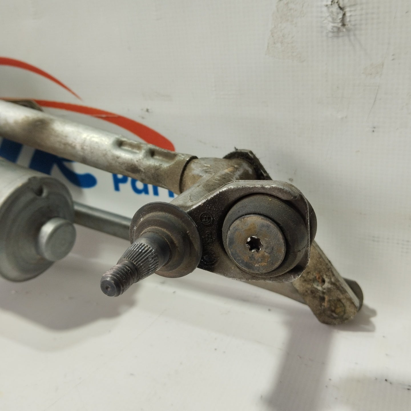 Front windshield wiper motor Volkswagen Polo 2014 code: 0390241566 ecoAG3199