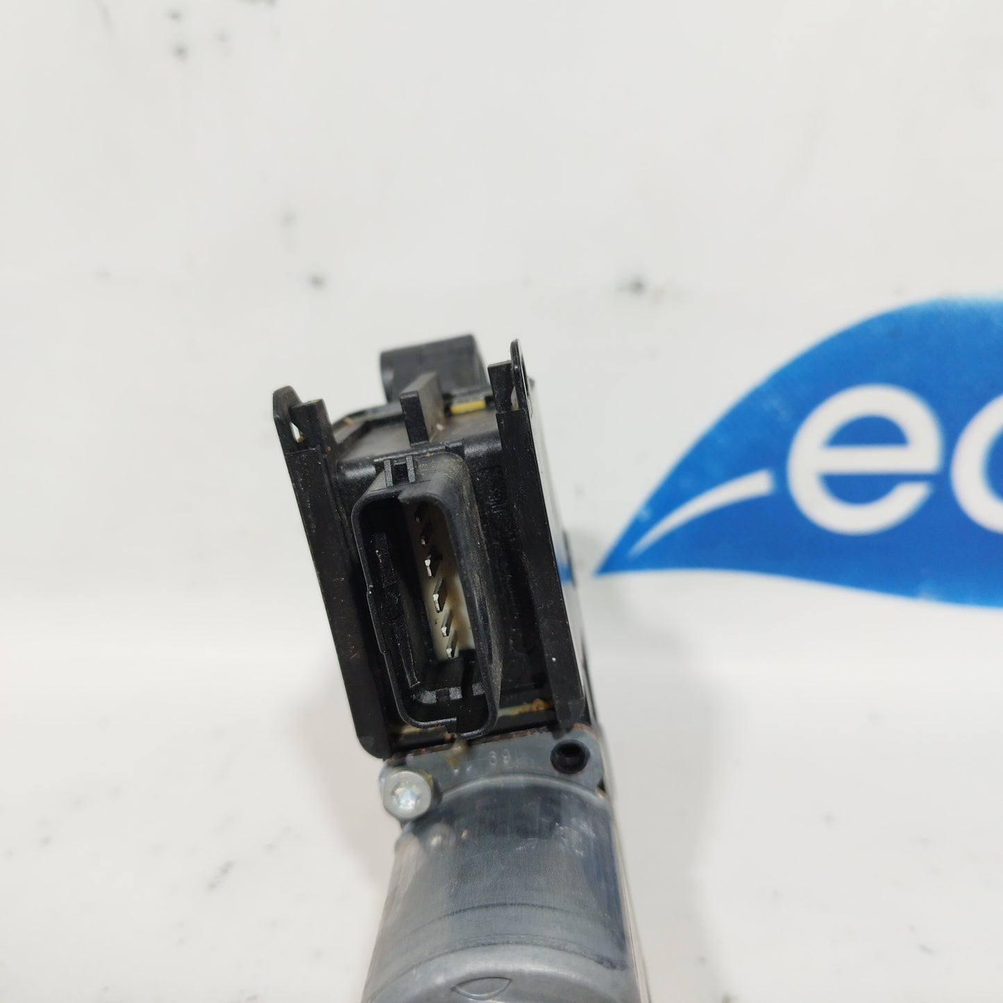 Motorino alzavetro anteriore sx Kia Venga 2012 codice: 82450-1p010 ecoAC5646