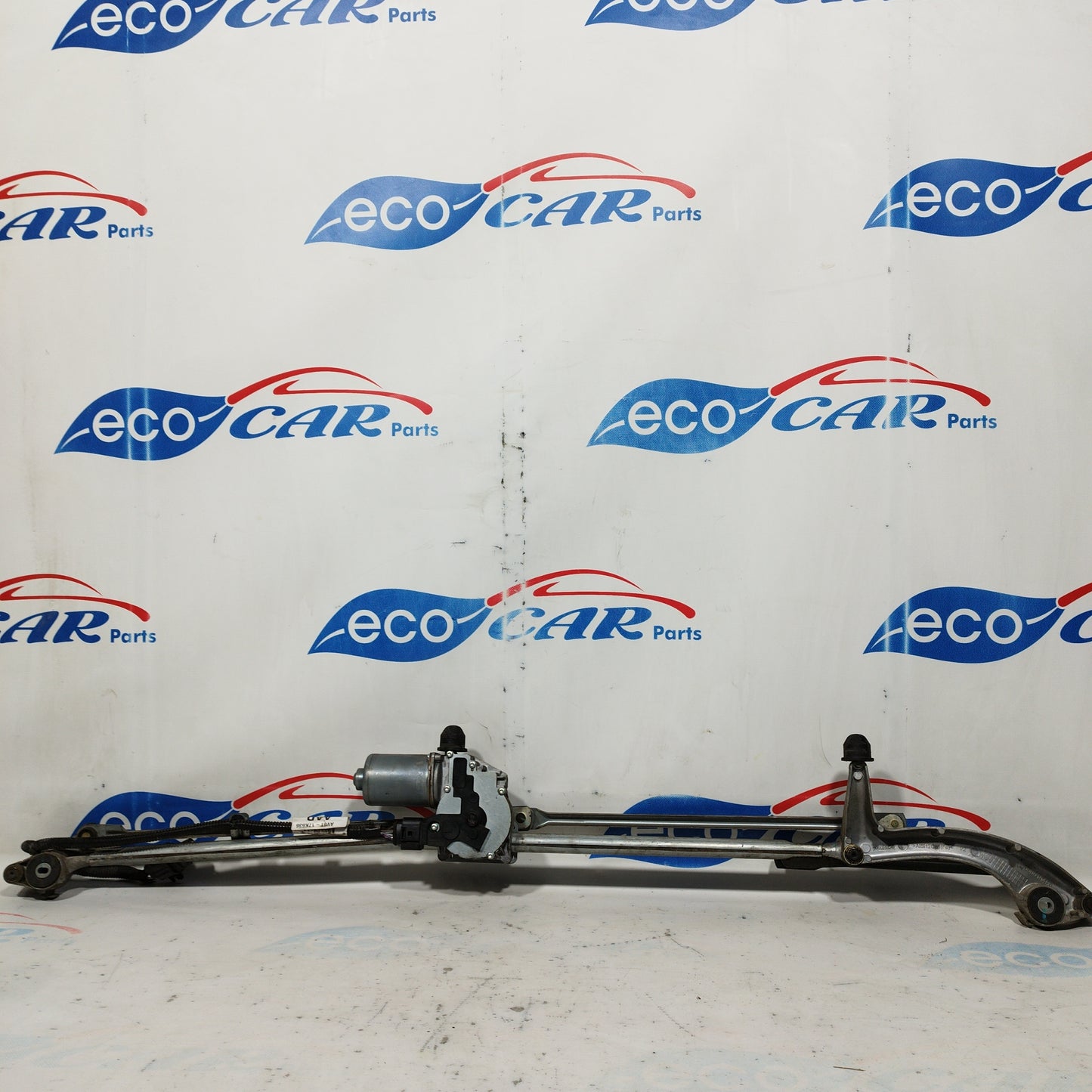 Front windshield wiper motor Ford C-Max 2012 code: W16333 4 pin ecoAC5661