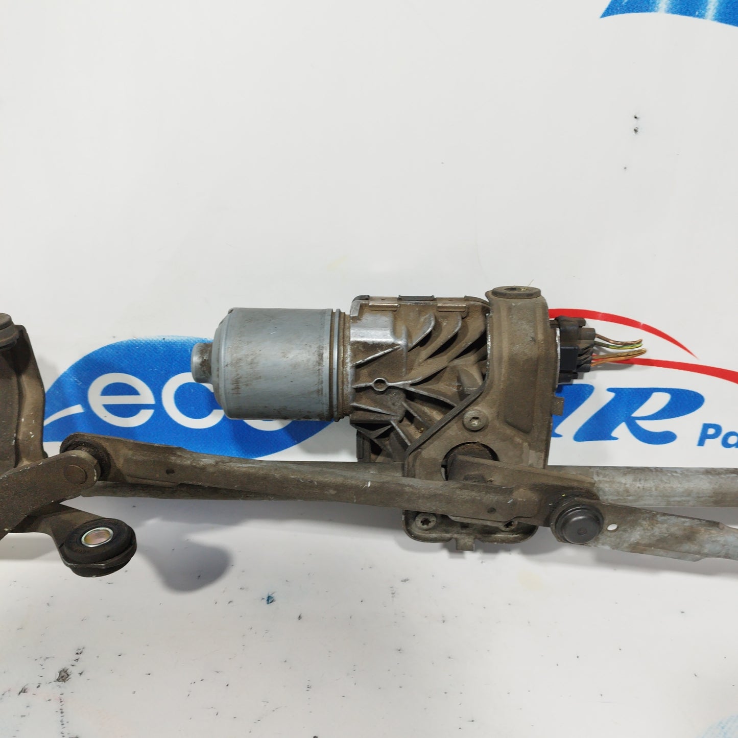 Front windshield wiper motor Peugeot 308 2010 Bosch Code 3397021099 ecoAC5665