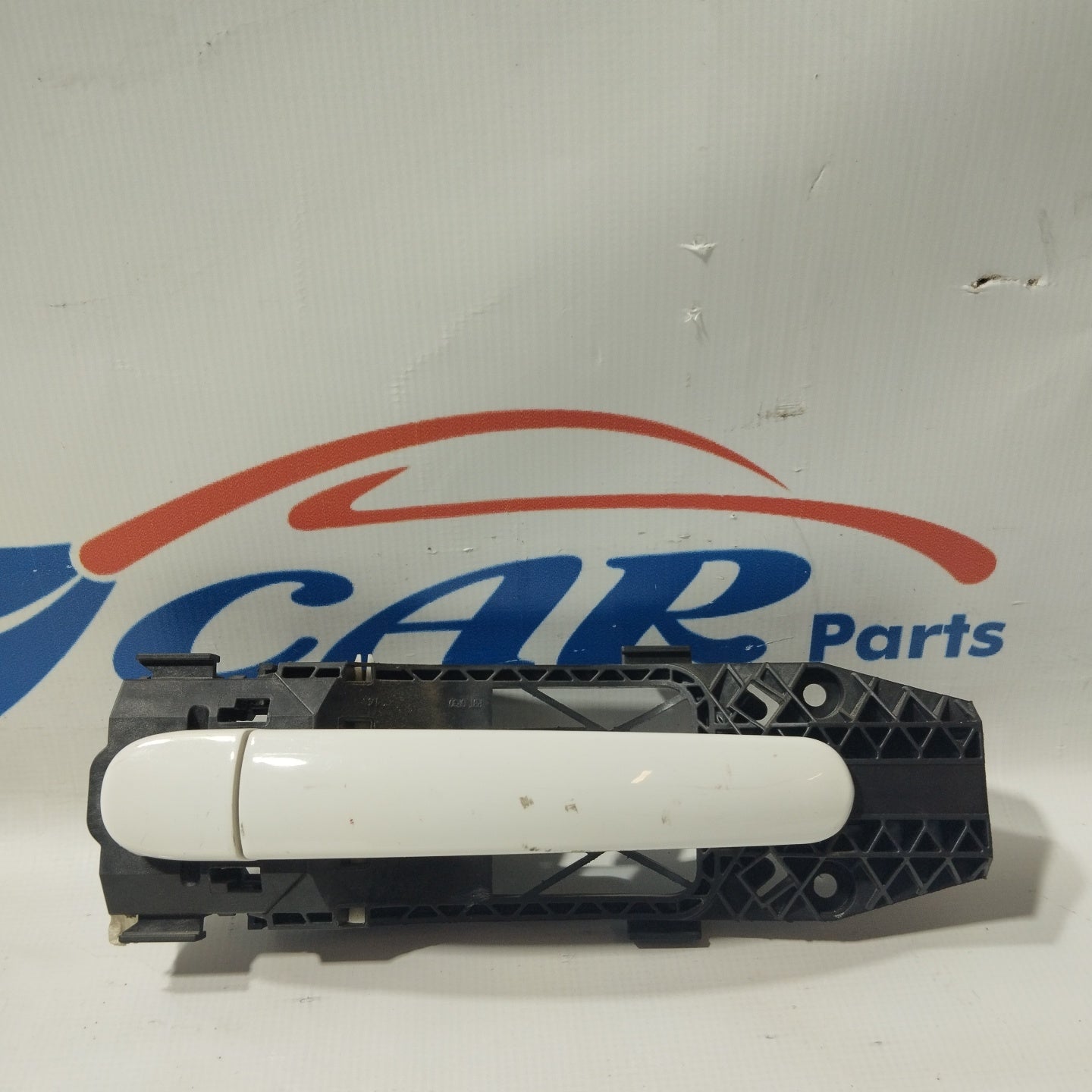 White front right external handle Volkswagen Polo 2014 code: 5N0839885H ecoAG3229