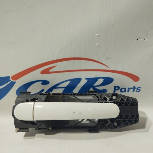 White front right external handle Volkswagen Polo 2014 code: 5N0839885H ecoAG3229