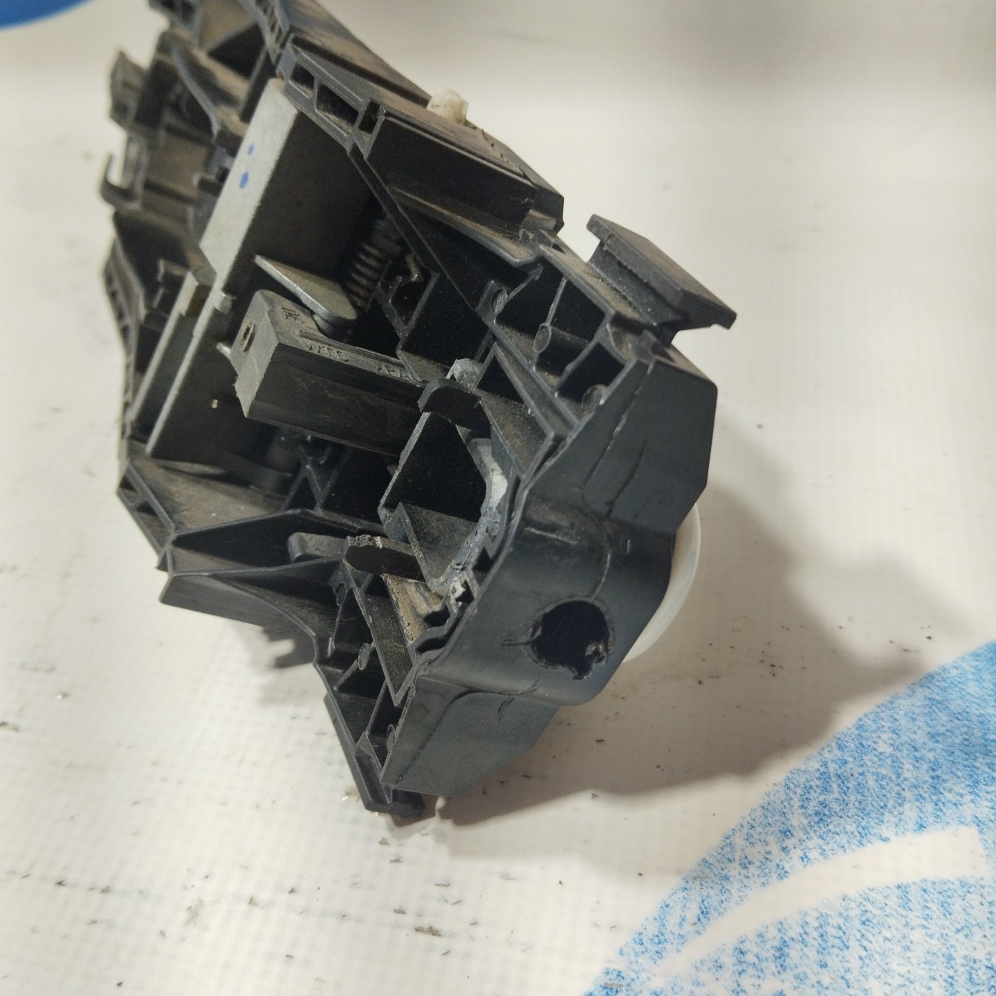 White front right external handle Volkswagen Polo 2014 code: 5N0839885H ecoAG3229