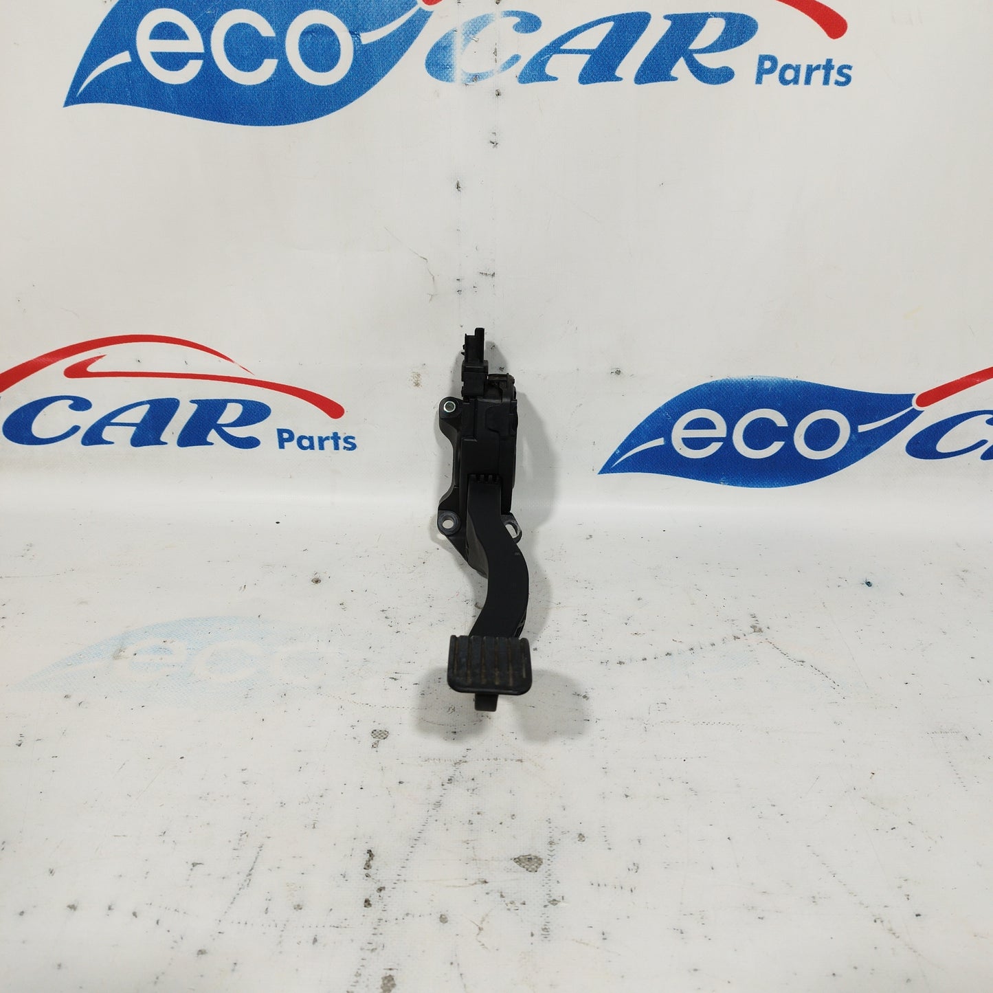 Accelerator pedal Peugeot 308 1.6 hdi 2010 code: 9681530380-00 ecoAC5684