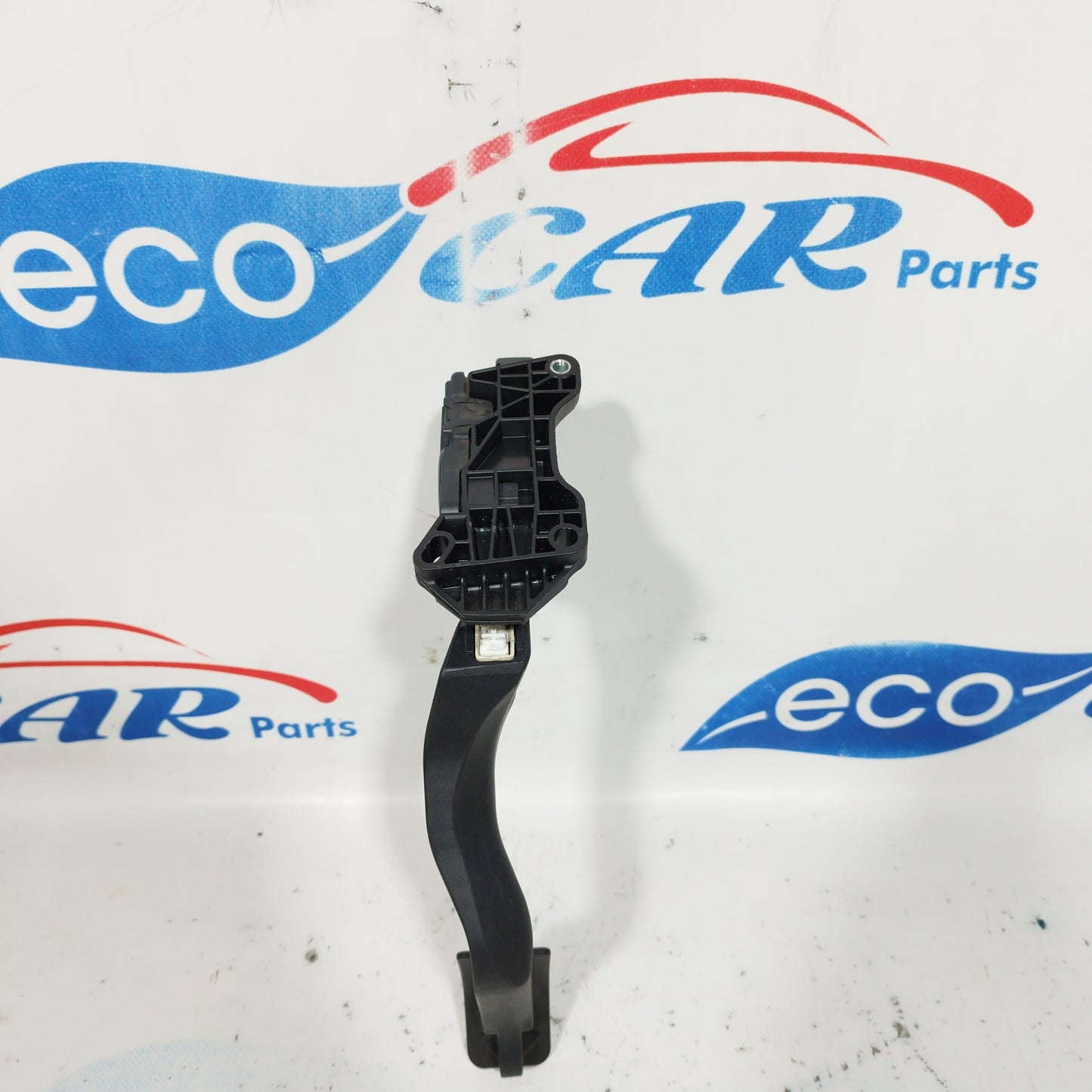 Accelerator pedal Peugeot 308 1.6 hdi 2010 code: 9681530380-00 ecoAC5684