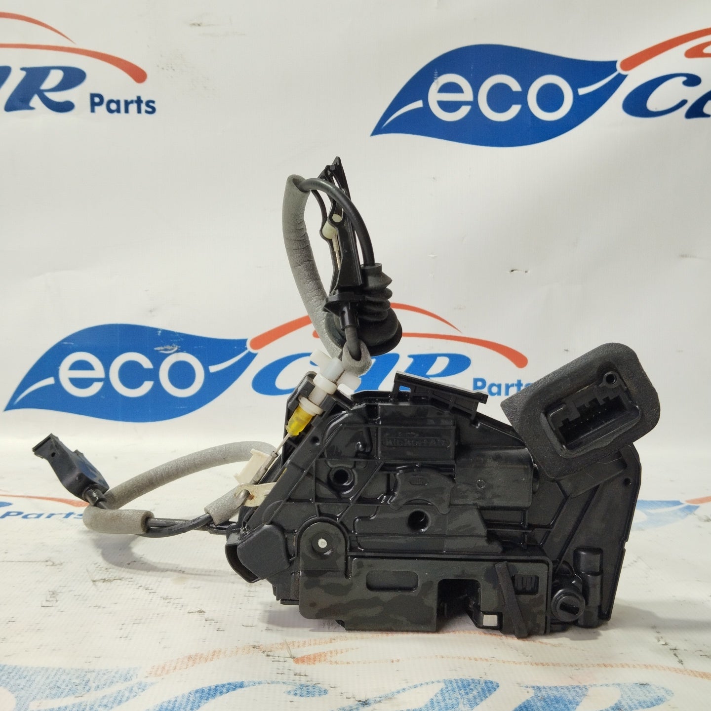 Right rear lock Volkswagen Polo 2014 code: 46H-6R4839016A 7 Pin ecoAG3239