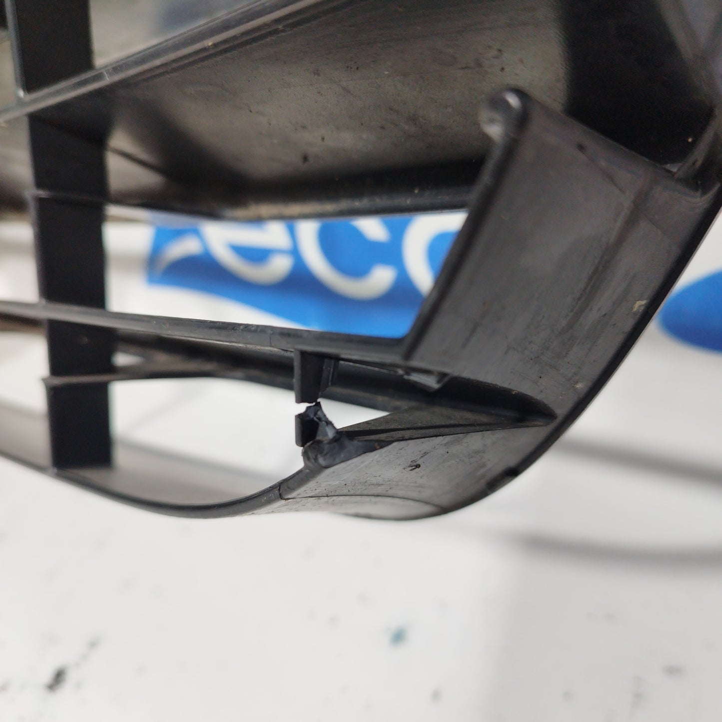 Front grille Opel Agila 2010 ecoAC5700