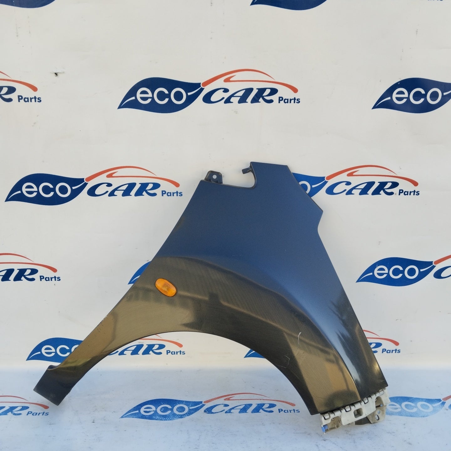 Schwarzer rechter Kotflügel Chevrolet Spark 2011 ecoAG3258