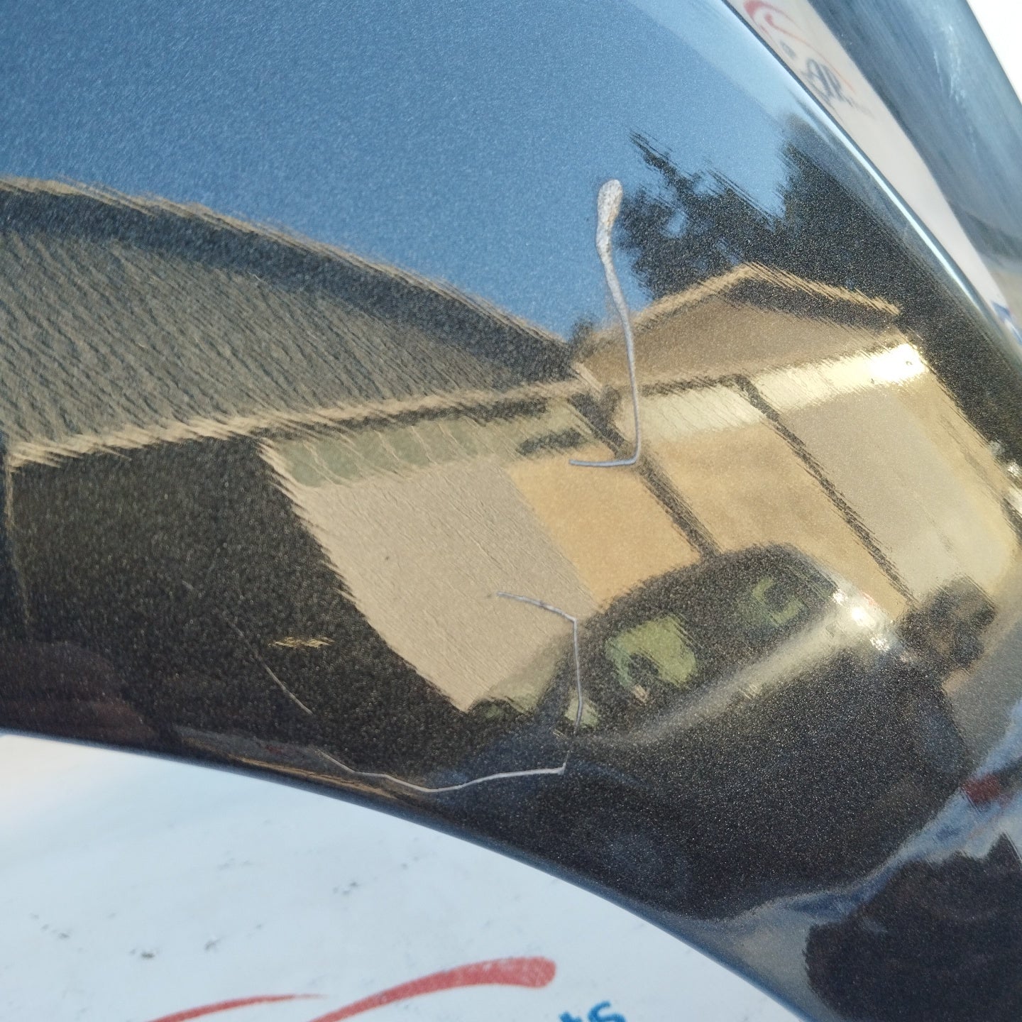 Schwarzer rechter Kotflügel Chevrolet Spark 2011 ecoAG3258