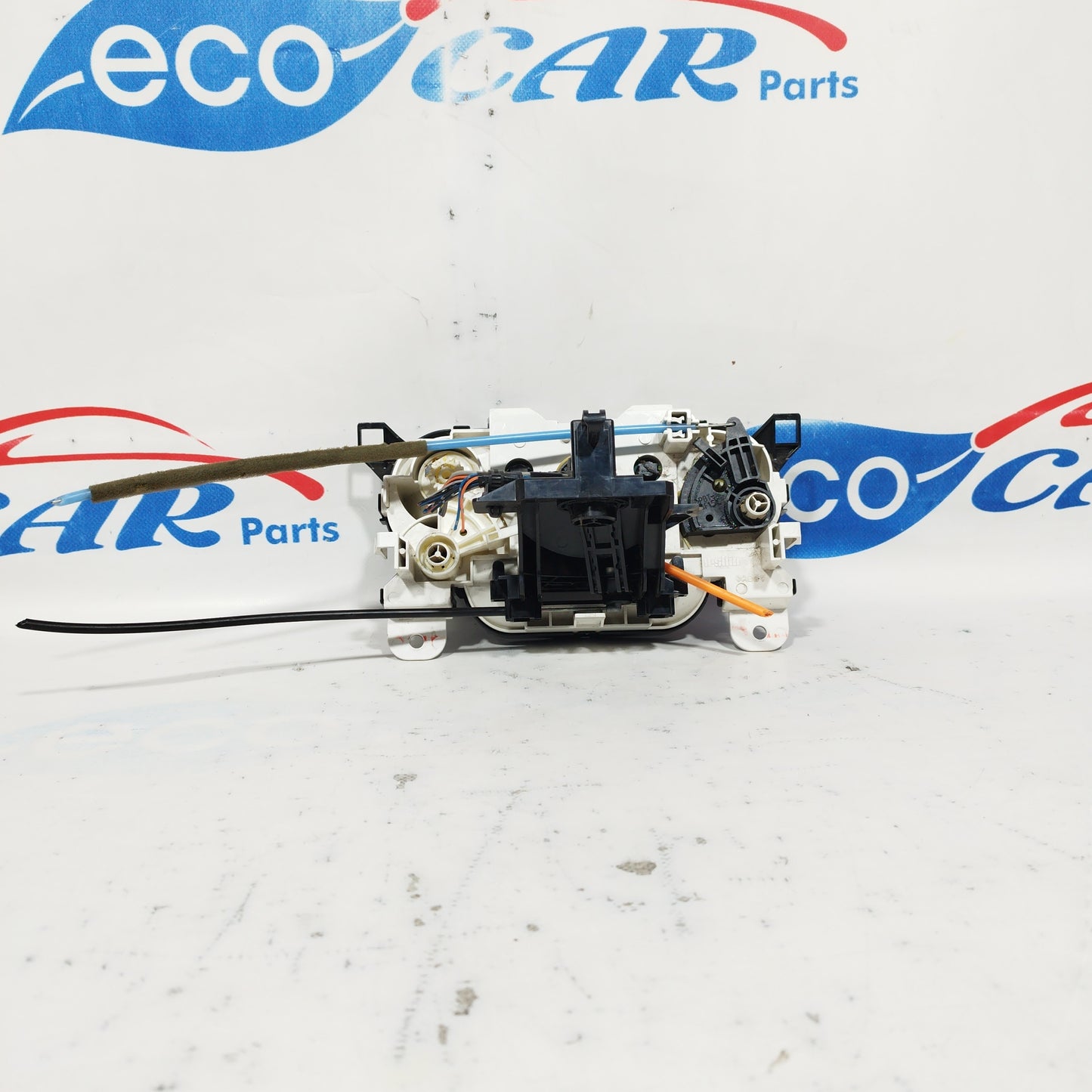 Mazda 2 2010 Klimaanlagen-Bedienfeldcode: udf71 ecoAC5728