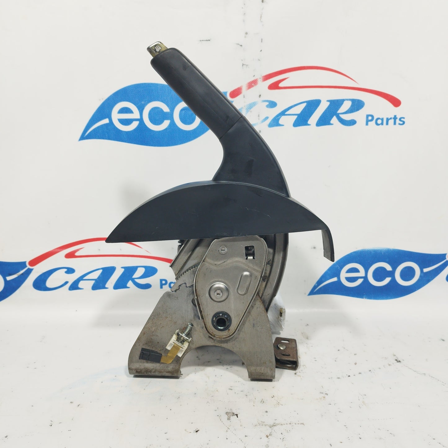 Handbrake lever Nissan Qashqai 2010 ecoAC5751