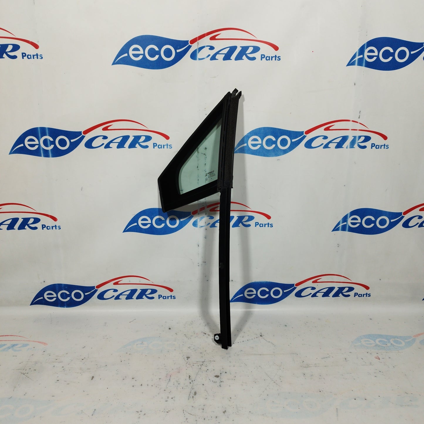 Left front fixed glass Renault Clio 2015 ecoAC5776