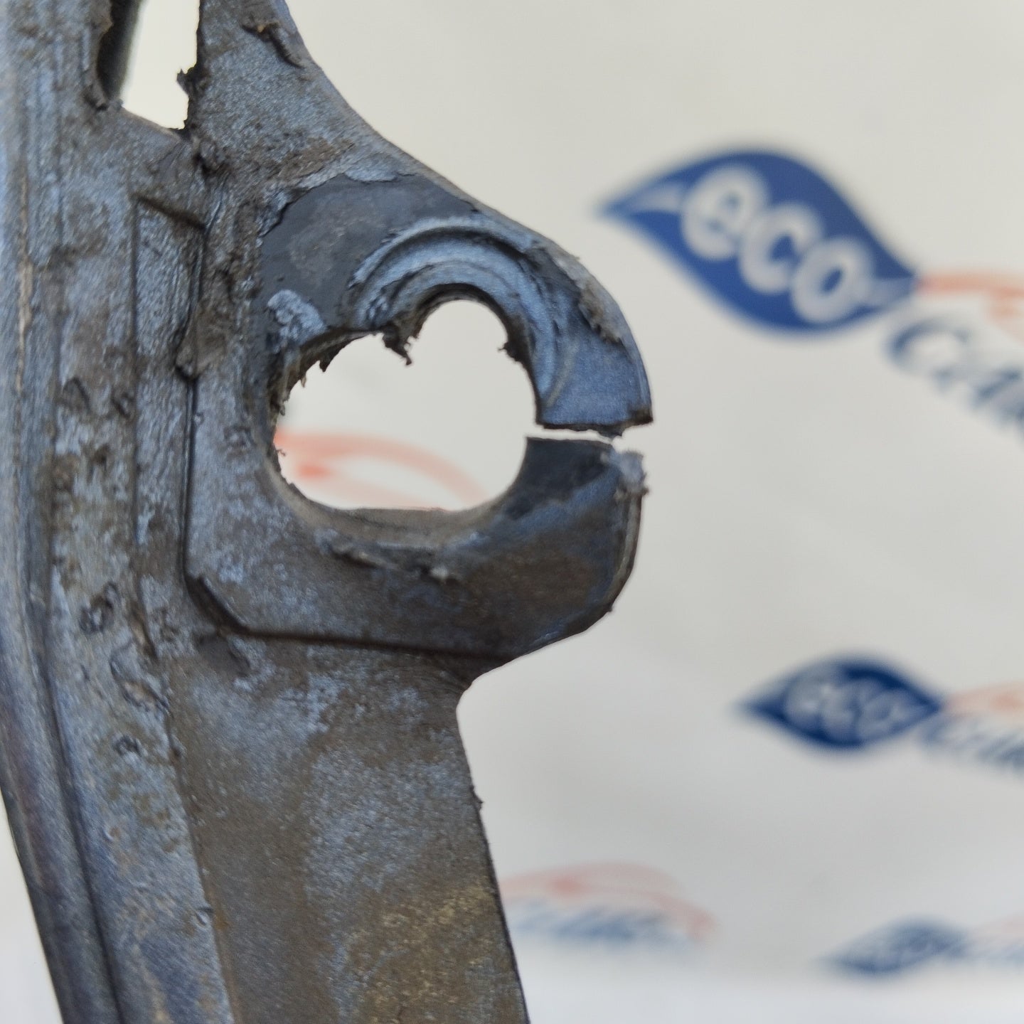 Medium gray front bumper Renault Clio 2008 ecoAG3296