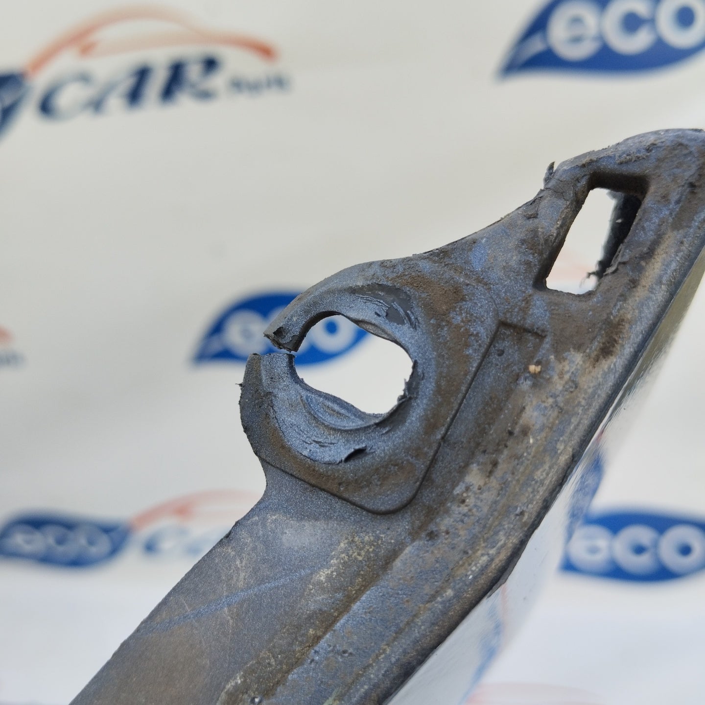 Medium gray front bumper Renault Clio 2008 ecoAG3296