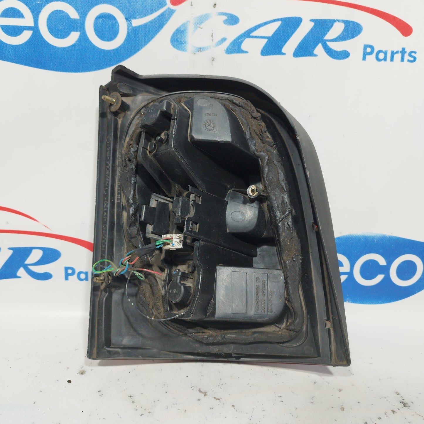 Fanale posteriore dx Nissan Micra K11 2000 ecoAC5803