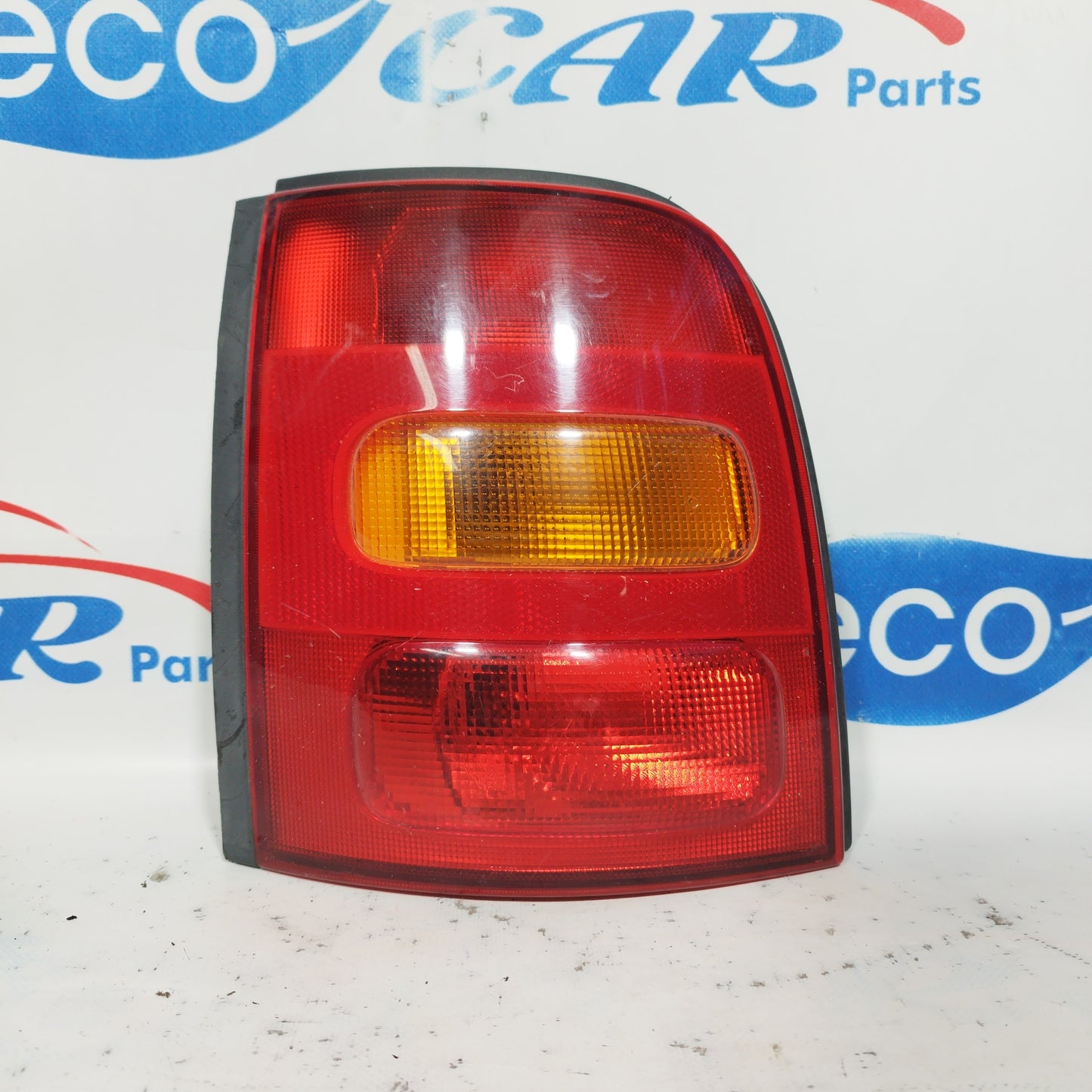 Linke Rückleuchte Nissan Micra K11 2000 ecoAC5804