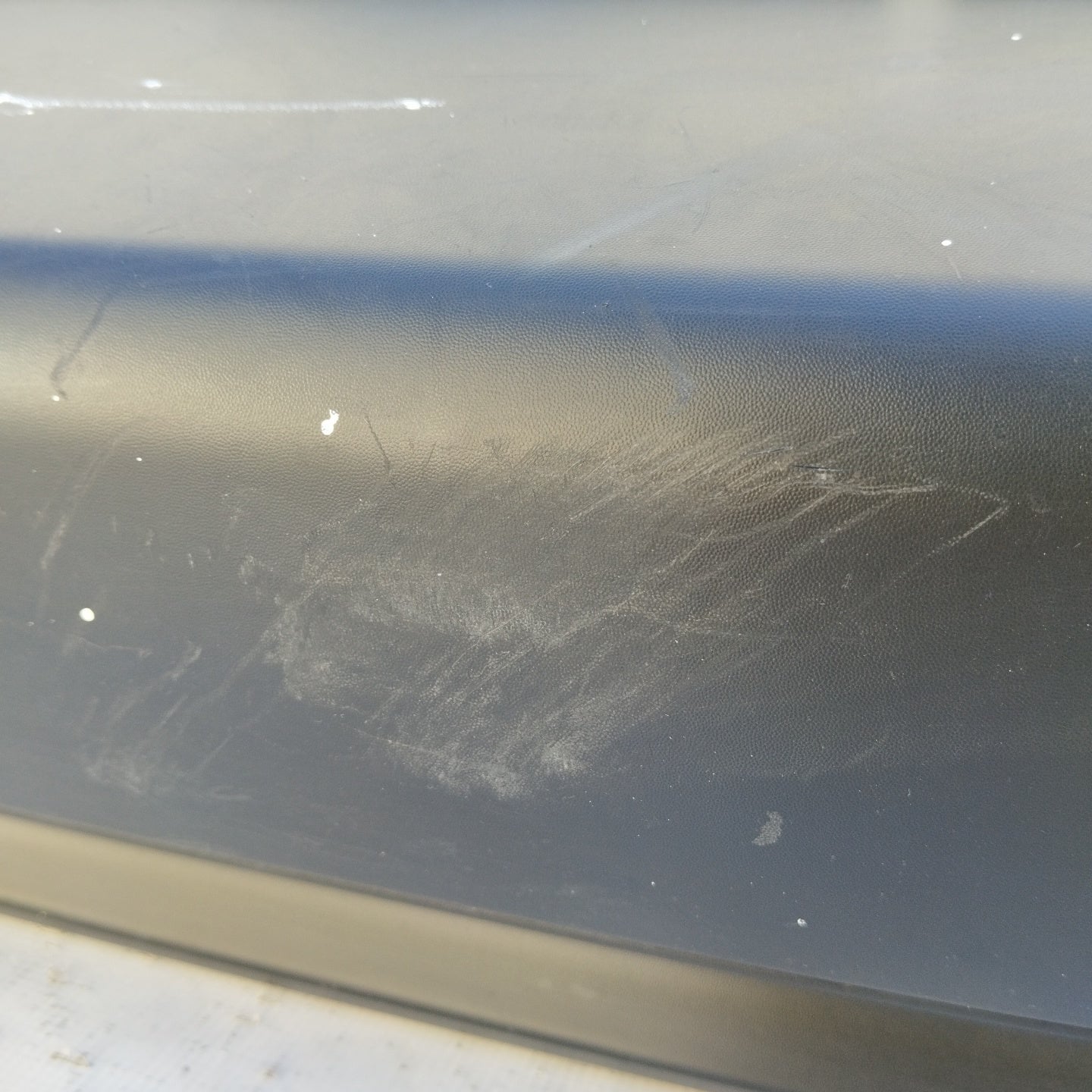 Schwarzer Kunststoff-Heckstoßfänger Peugeot Rifter 2020 ecoAG3337