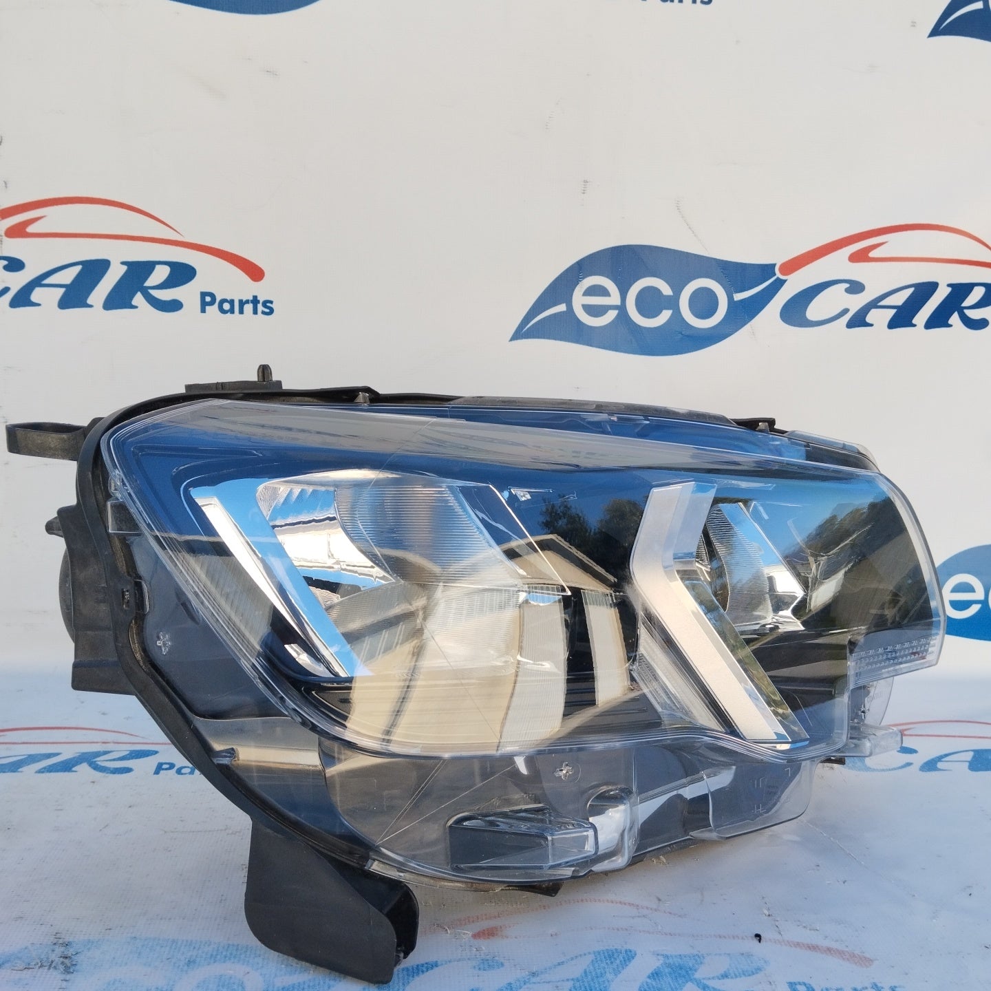 Fanale anteriore dx Peugeot Rifter 2020 Cod. 9816826880 ecoAG3338