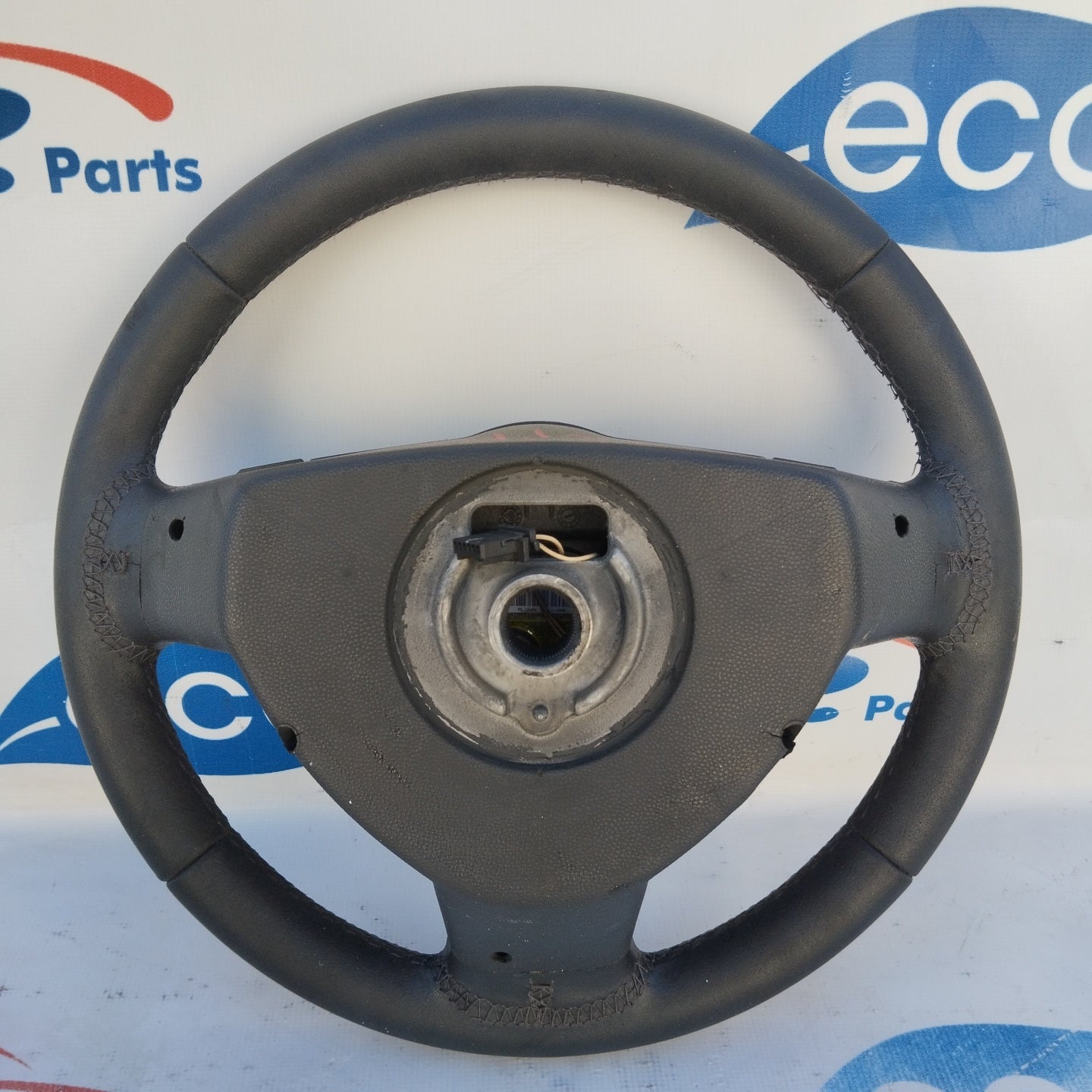 Steering wheel with controls Opel Zafira B ecoAG3363