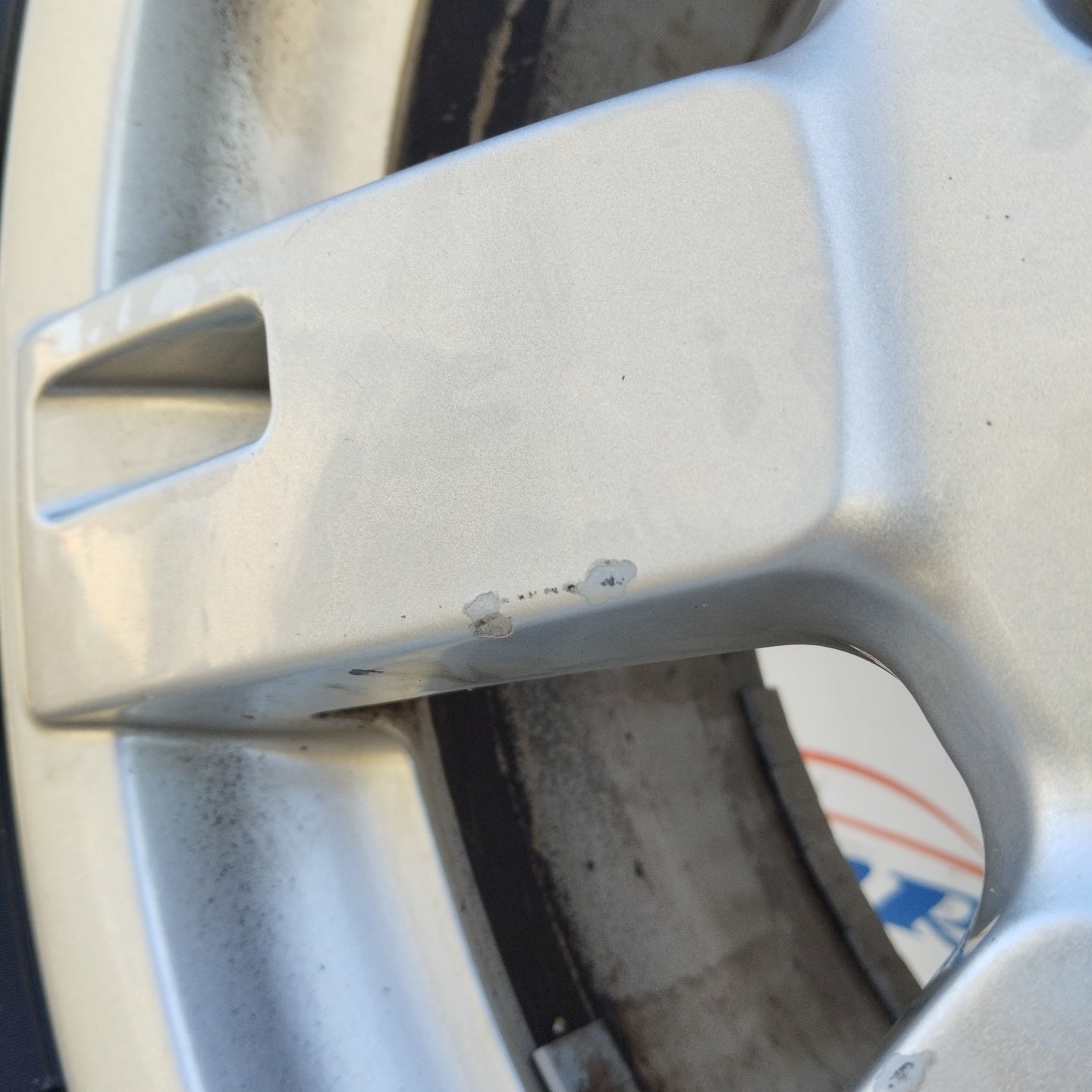 Land Rover Discovery 4 225/55R19 Reifen und Felgen Code 9h22-1007-AAW CO ecoAG3368