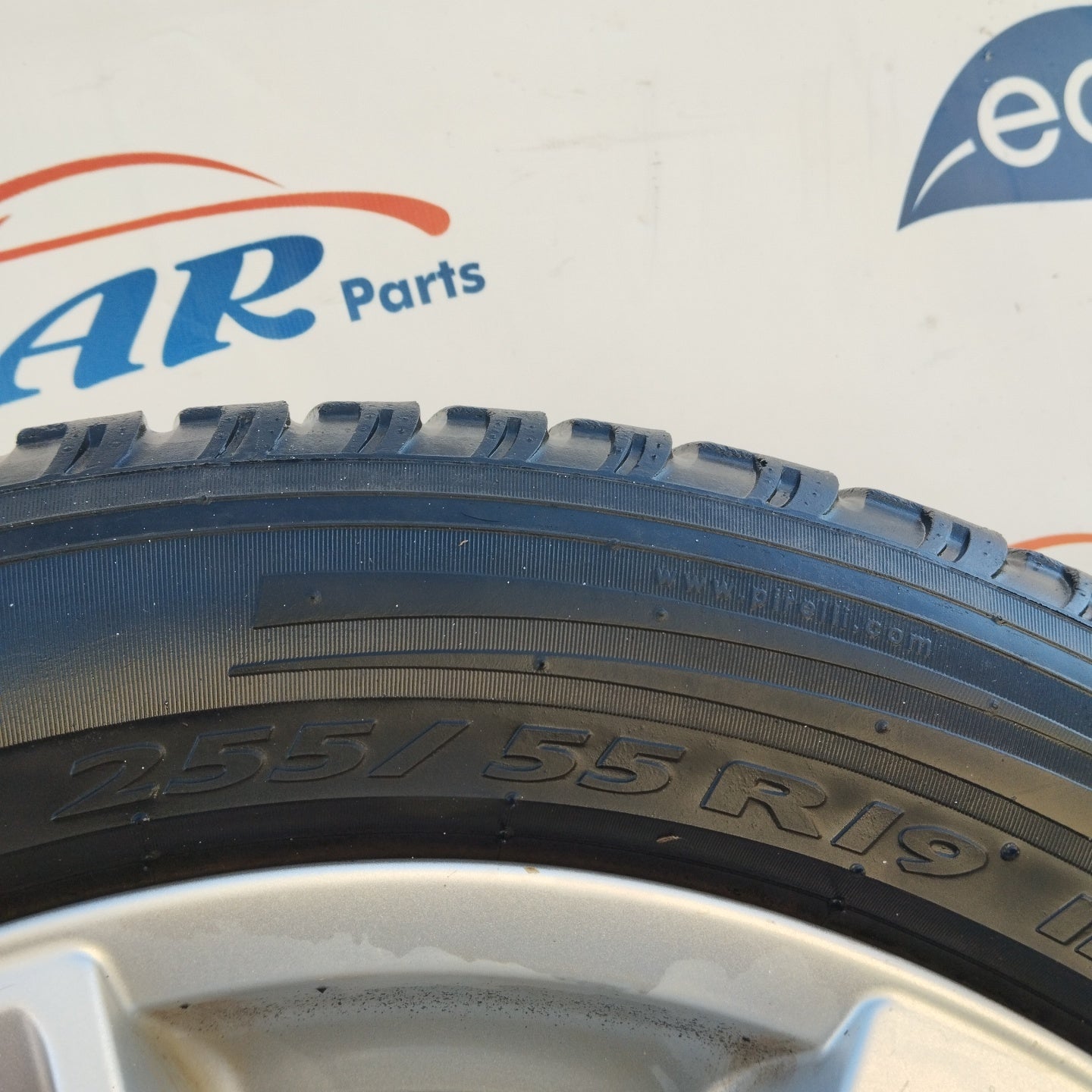 Land Rover Discovery 4 225/55R19 Reifen und Felgen Code 9h22-1007-AAW CO ecoAG3368