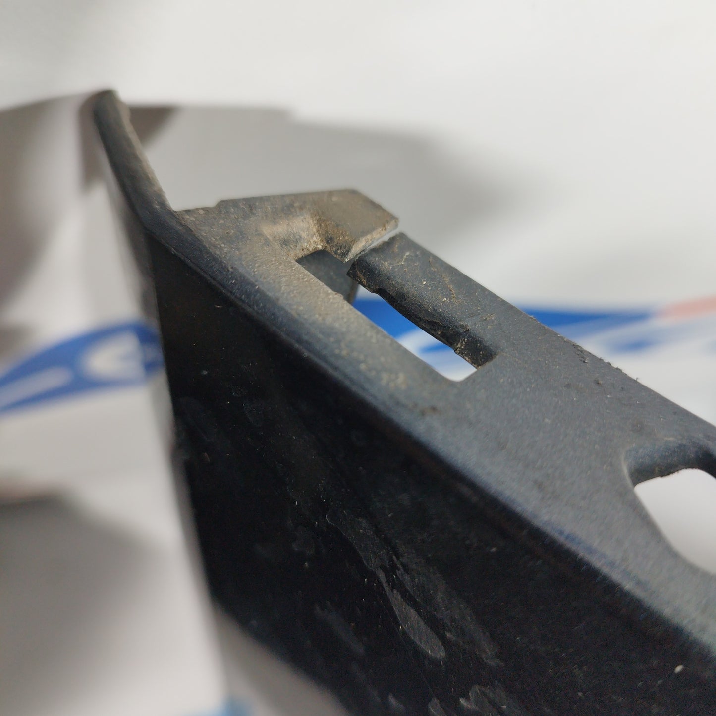 Dark gray front bumper Renault Scenic 2008 ecoAC5872