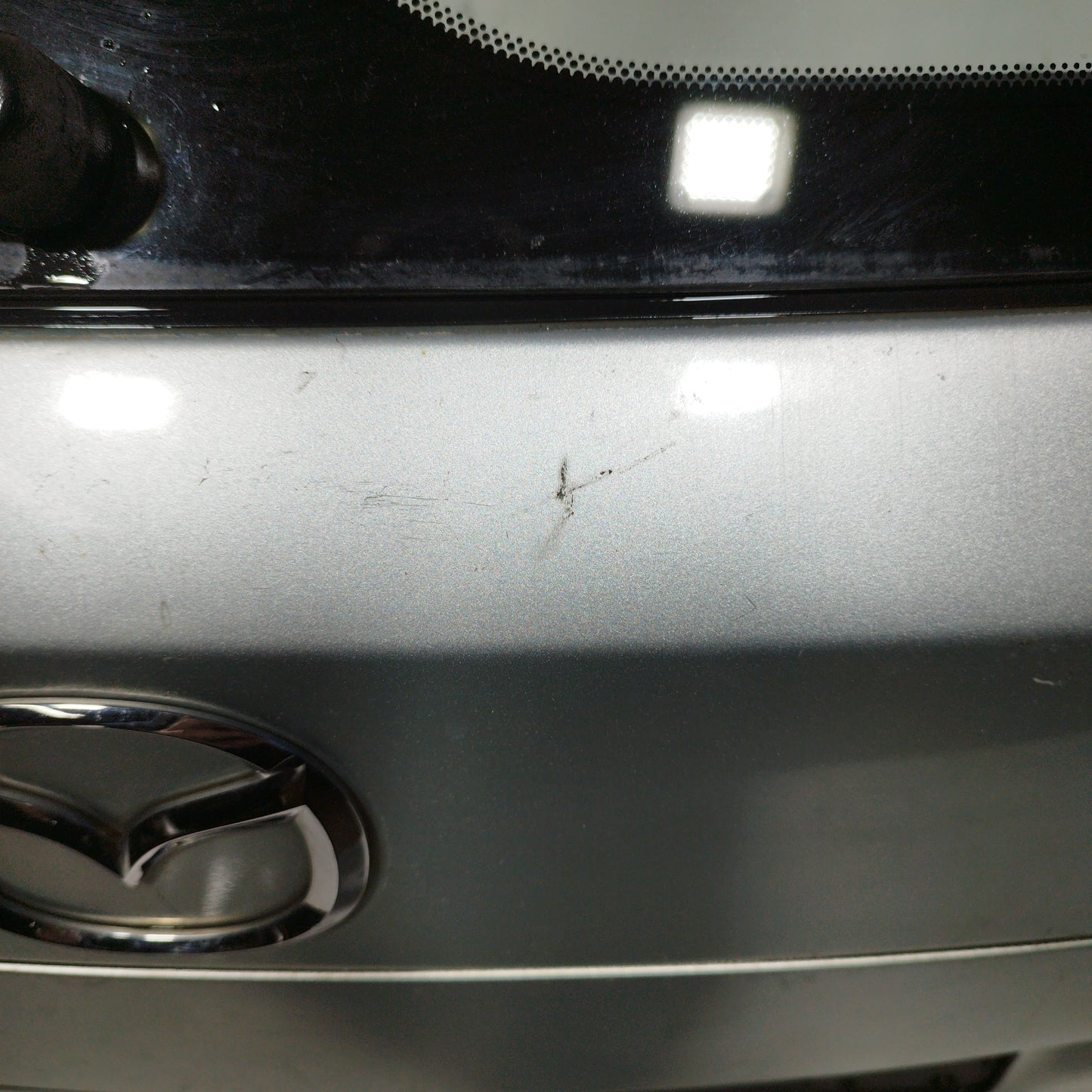 Portellone grigio argento Mazda 6 Station Wagon 2005 ecoAC5895