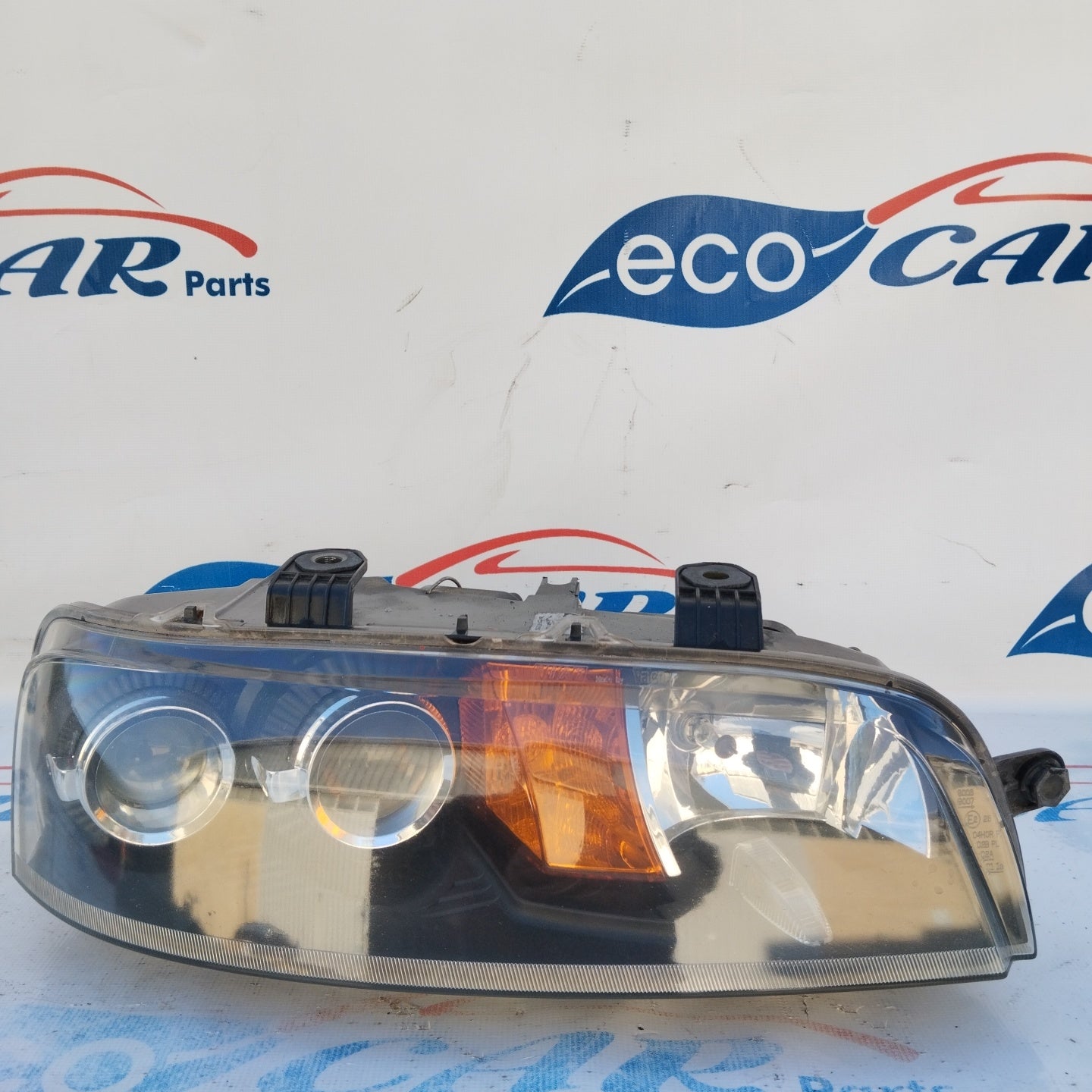 Fanale anteriore dx Fiat Punto 188 (modello con faretto) ecoAG3381