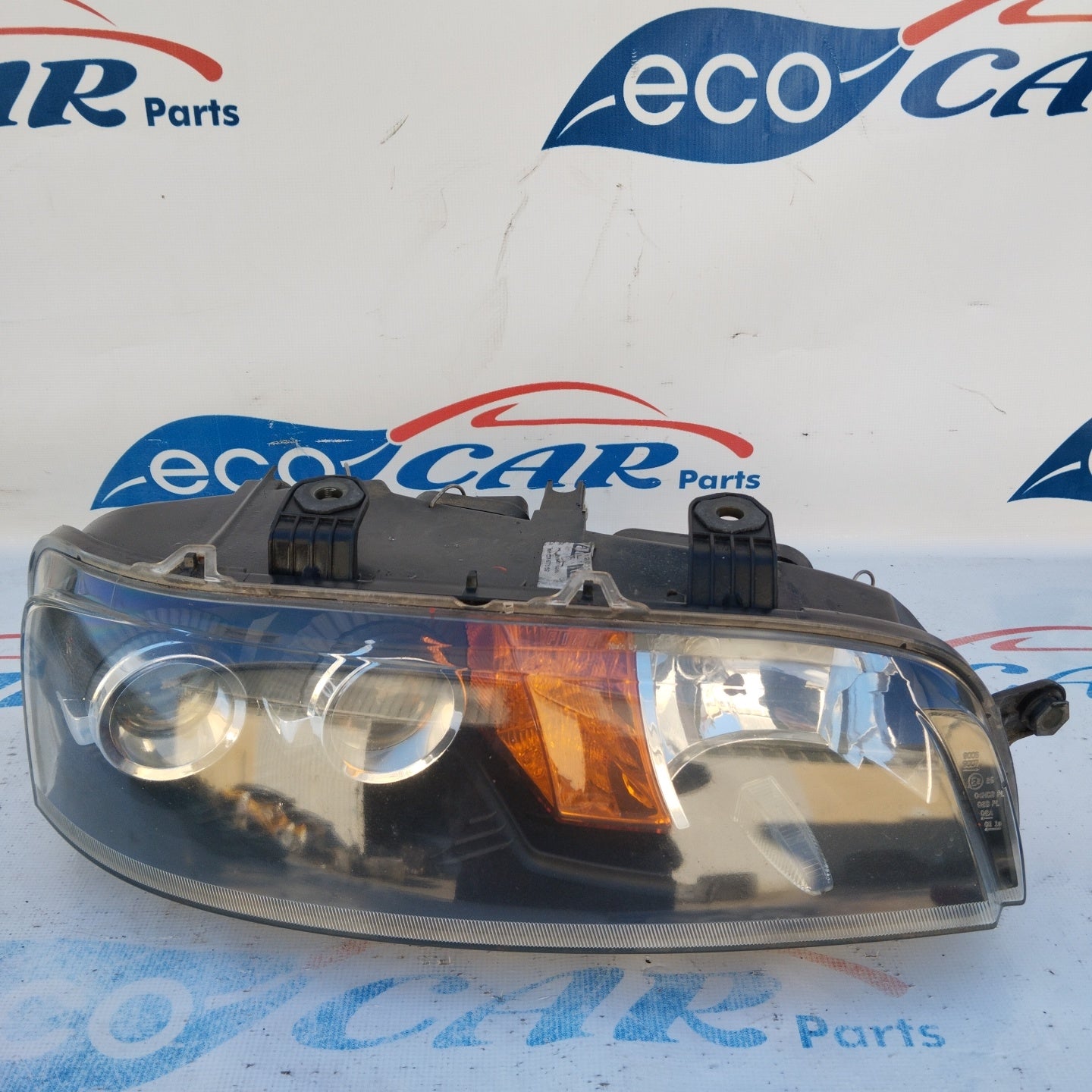 Fanale anteriore dx Fiat Punto 188 (modello con faretto) ecoAG3381