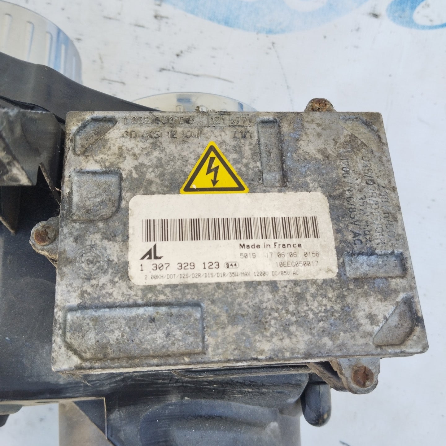 Alfa Romeo 159 ecoAG3387 Xenon left front light