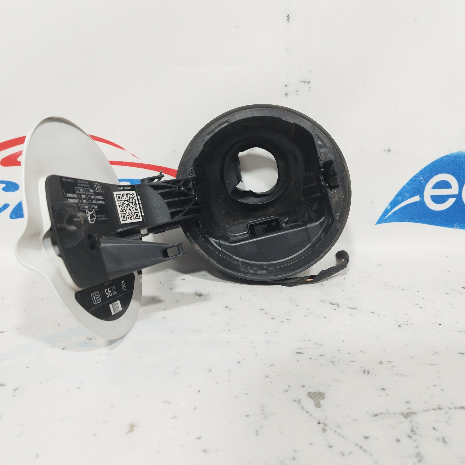 XEBRAD For, for Smart 453 Fortwo Forfour 2016-2021, adesivo decorativo for tappo serbatoio carburante for auto Accessori esterni auto copri tappo serbatoio( 453 for four XEBRAD For, for Smart 453 Fortwo Forfour 2016-2021, adesivo decorativo for tappo serbatoio carburante for auto Accessori esterni auto copri tappo serbatoio( 453 for four