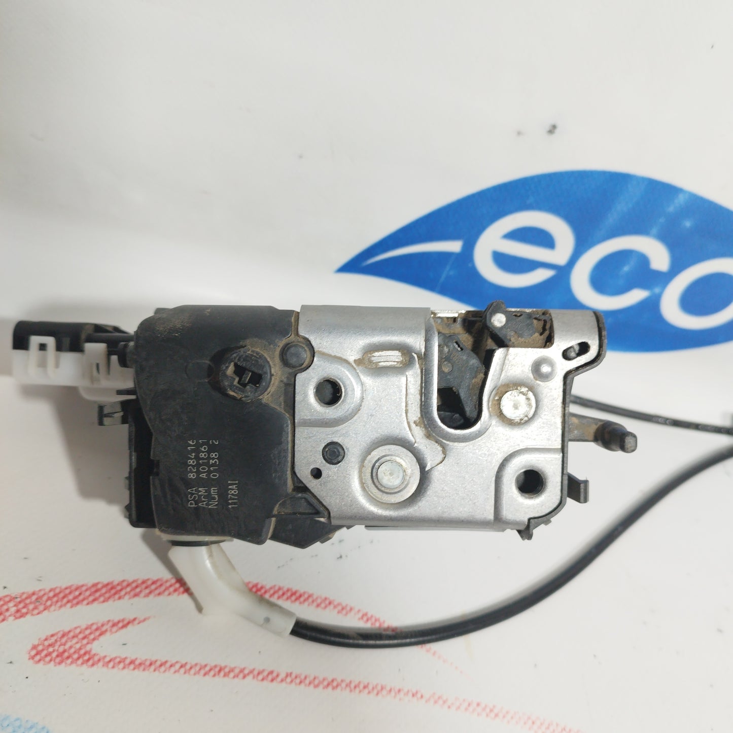 Rear sliding lock right Citroen Berlingo 2010 code: 9682100677 ecoAC5952