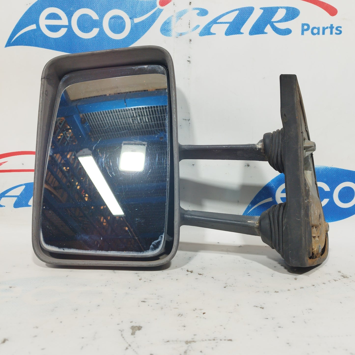 Specchietto anteriore sx Iveco Daily 35.10 1998  ecoAC5965