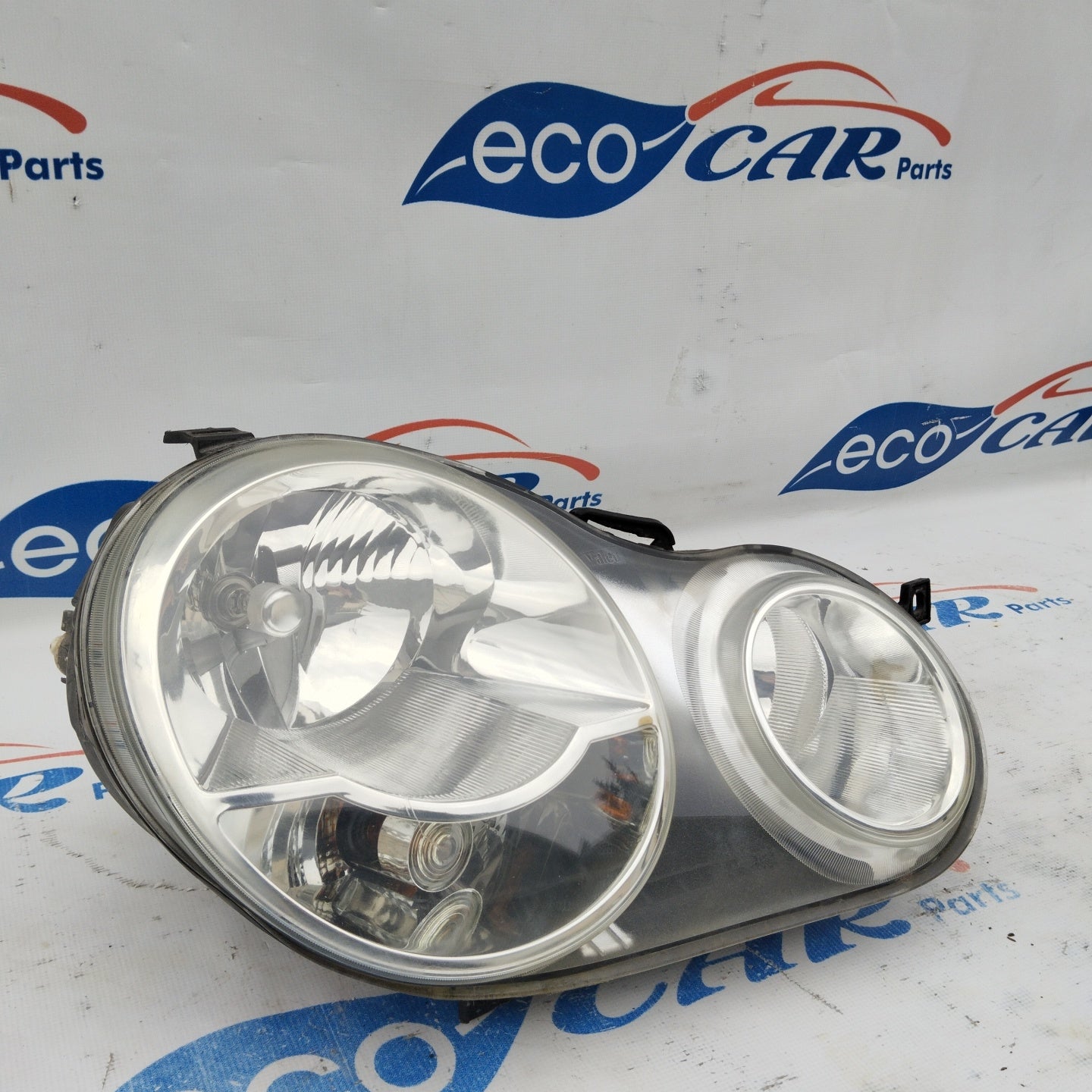 Fanale anteriore dx Volkswagen Polo 2002 ecoAG3438